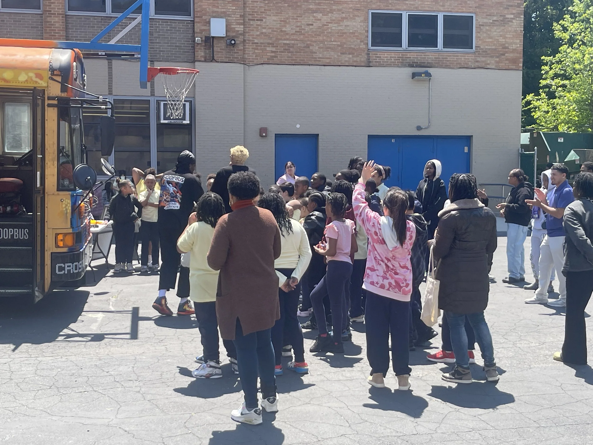 Hoops For Bus 21
