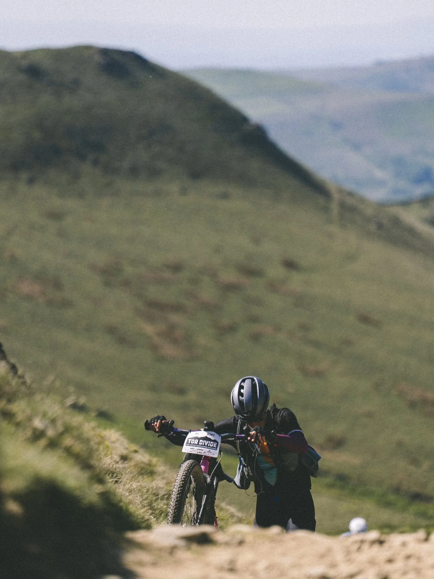 ONE STEP AT THE TIME
Tor Divide will take you up and down and around the Peak. Spoiler alert: the route is rarely flat.
But this is bikepacking and walking is not only permitted, is encouraged. 
Don't forget to look around you and enjoy the views!

W