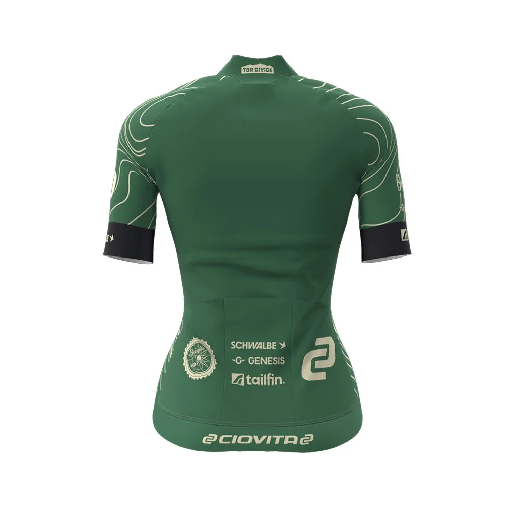 EXPLORE CC942PR GREEN BACK.jpg