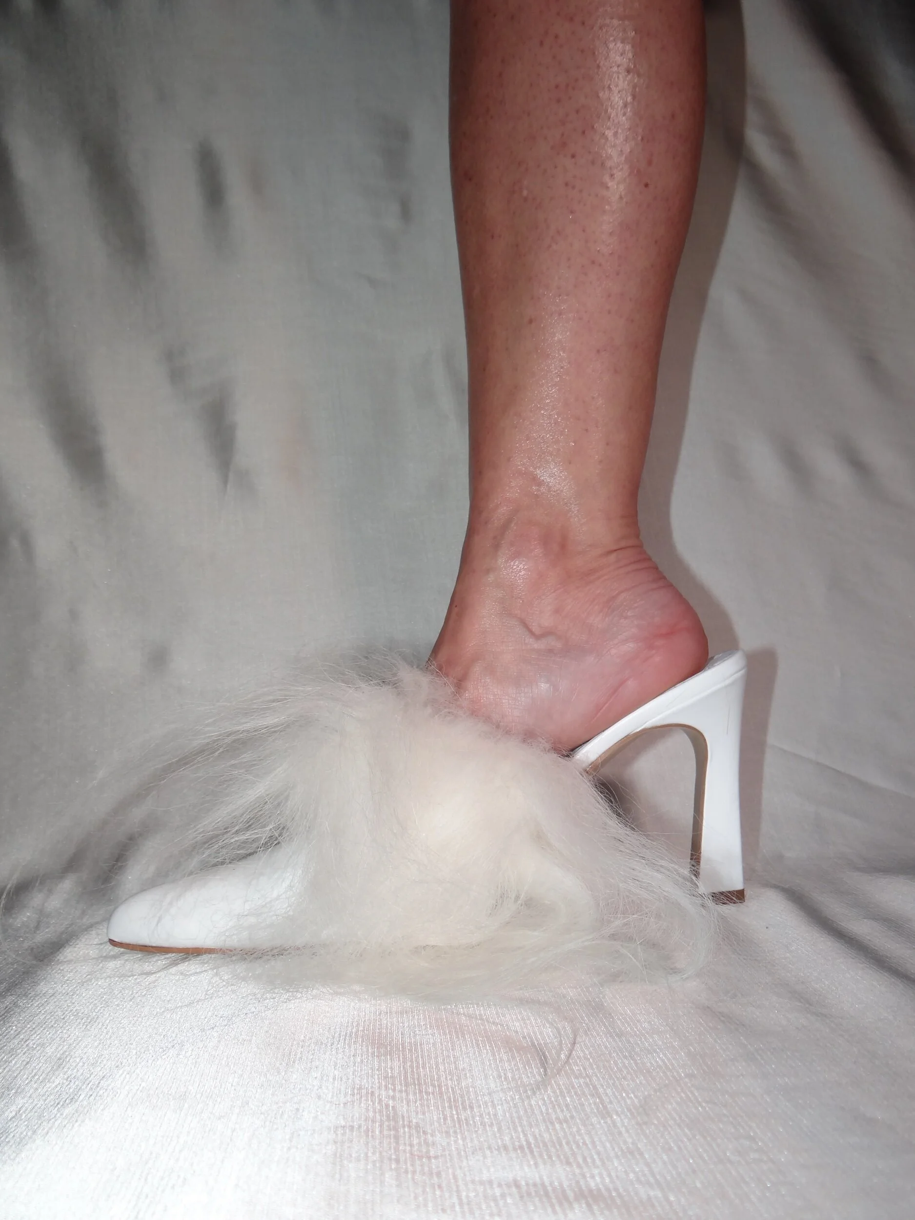 DC7E0546-7BF3-4C97-B98E-272A3A4757D5