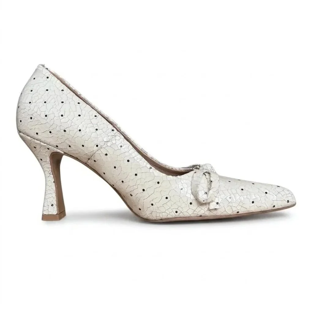 Hollywood Pumps in Fragile