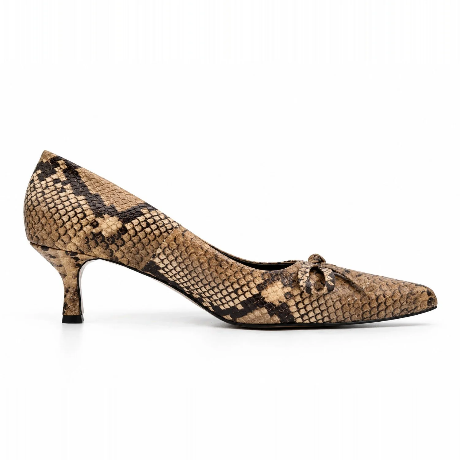 Primrose Pumps in Buns