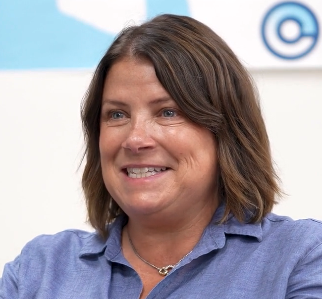 Julie Kline.png