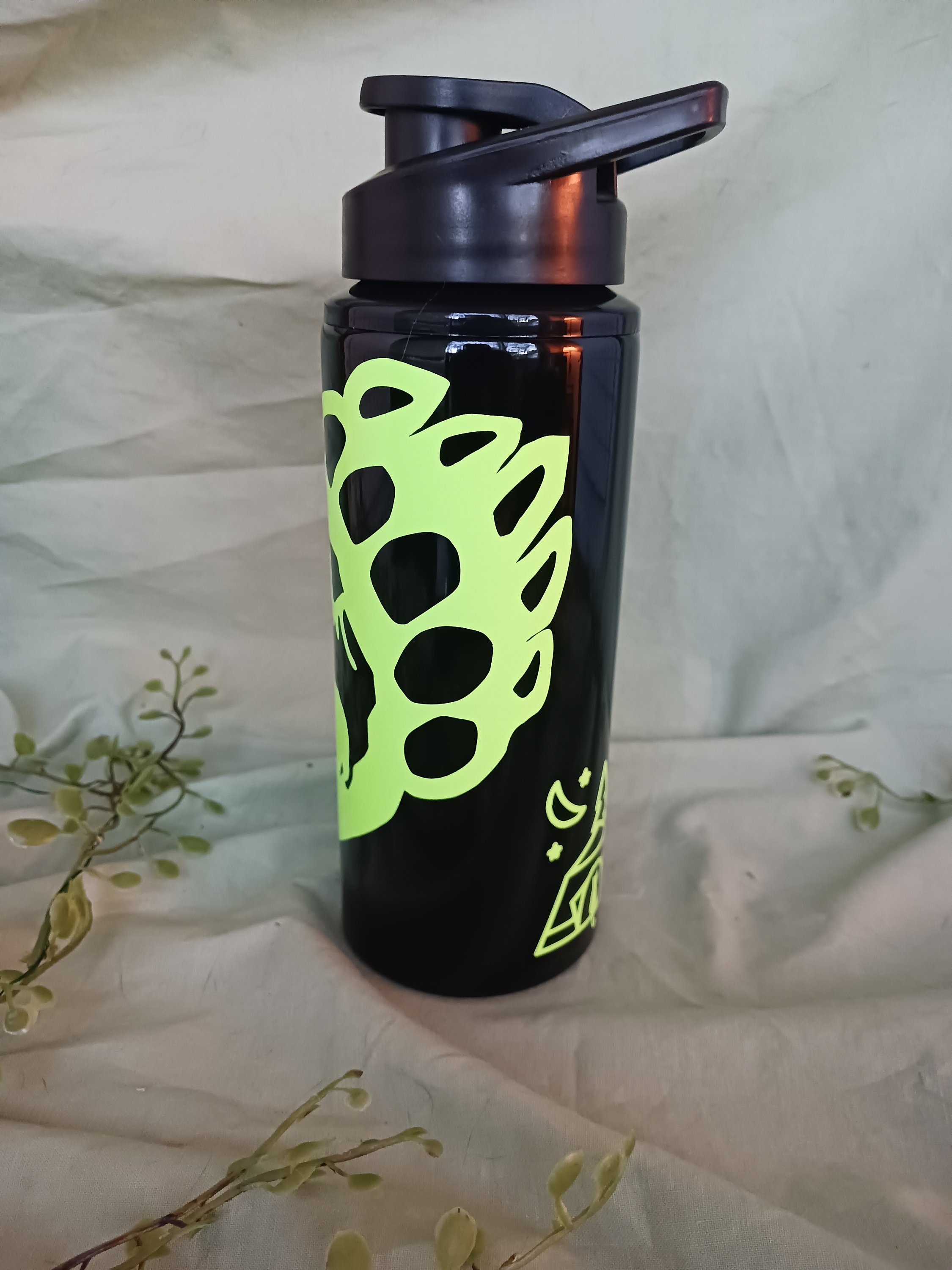 https://i.etsystatic.com/46390740/r/il/84e4e6/5467597933/il_fullxfull.5467597933_sm5w.jpg