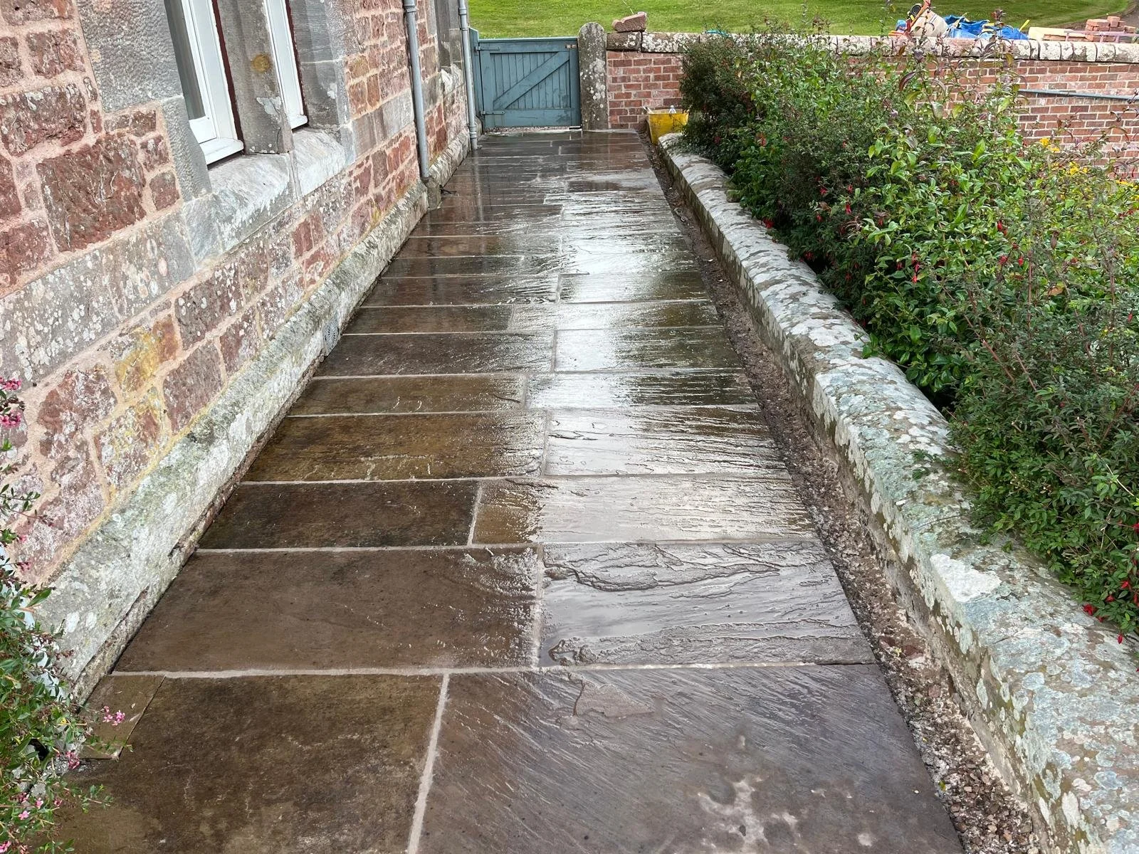 WhatsApp Image 2025-12-09 at 16.26.54.jpeg