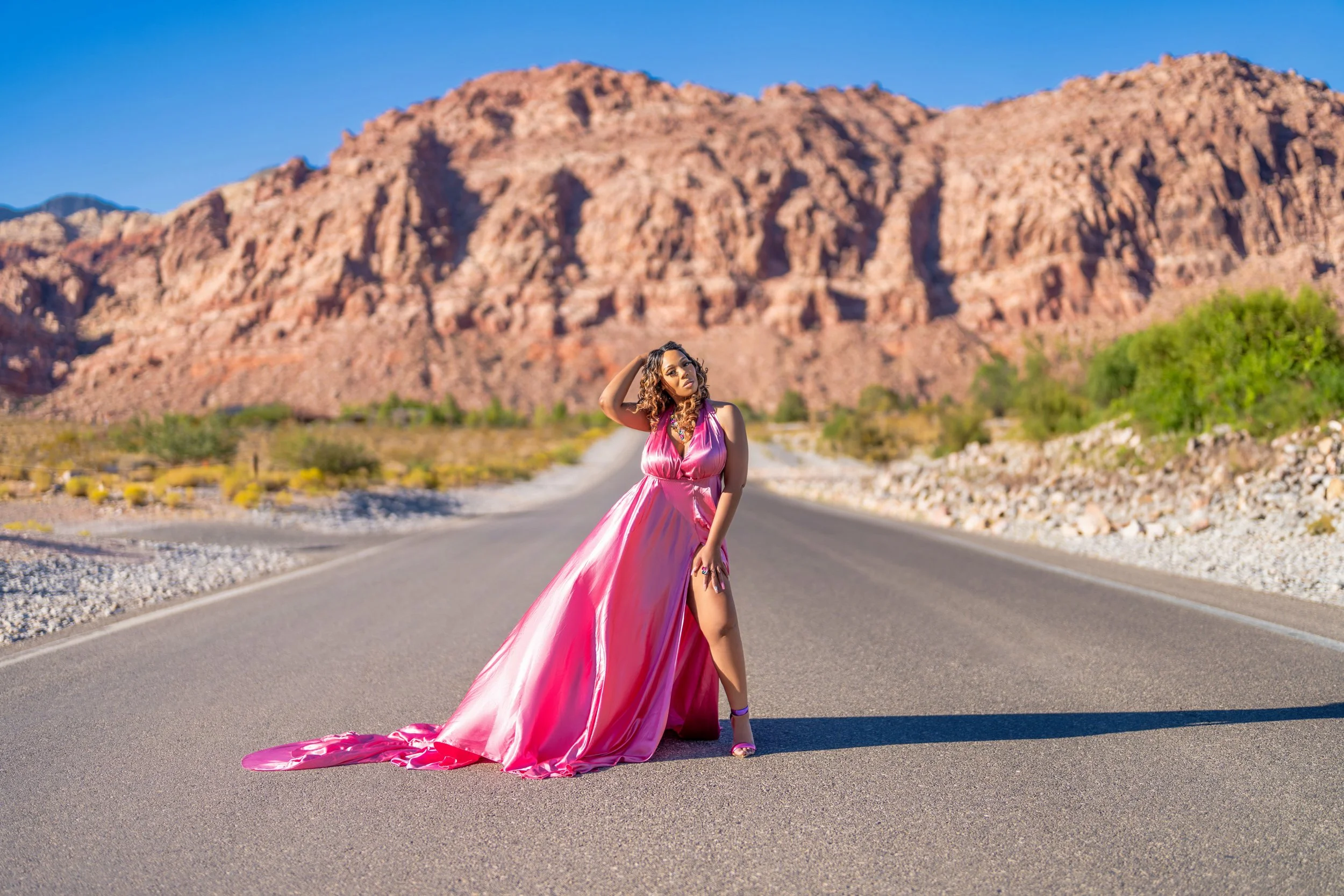 flying-dress-photoshoot-red-rock-las-vegas-desert-session-2.jpg