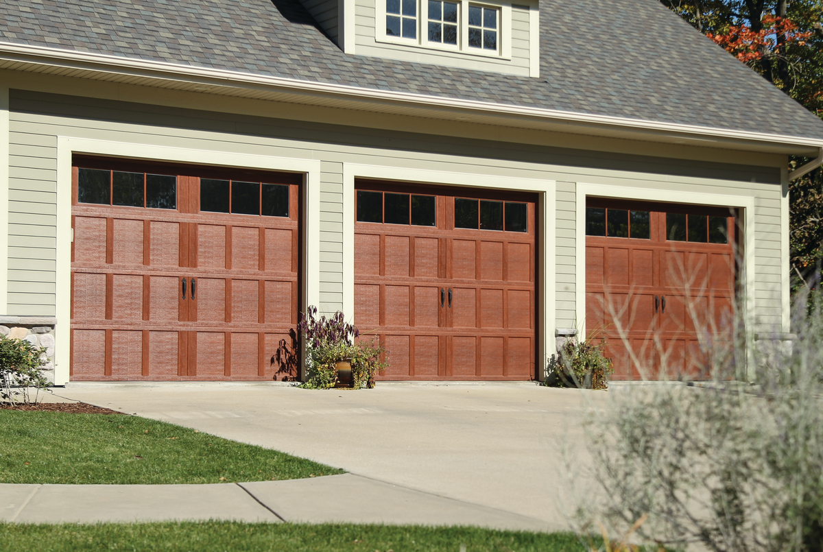 Carriage House Gallery Overhead Door Company of Texarkana™ — Overhead