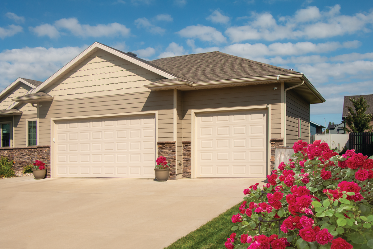 Traditional Steel Collection | Overhead Door Company of Texarkana ...