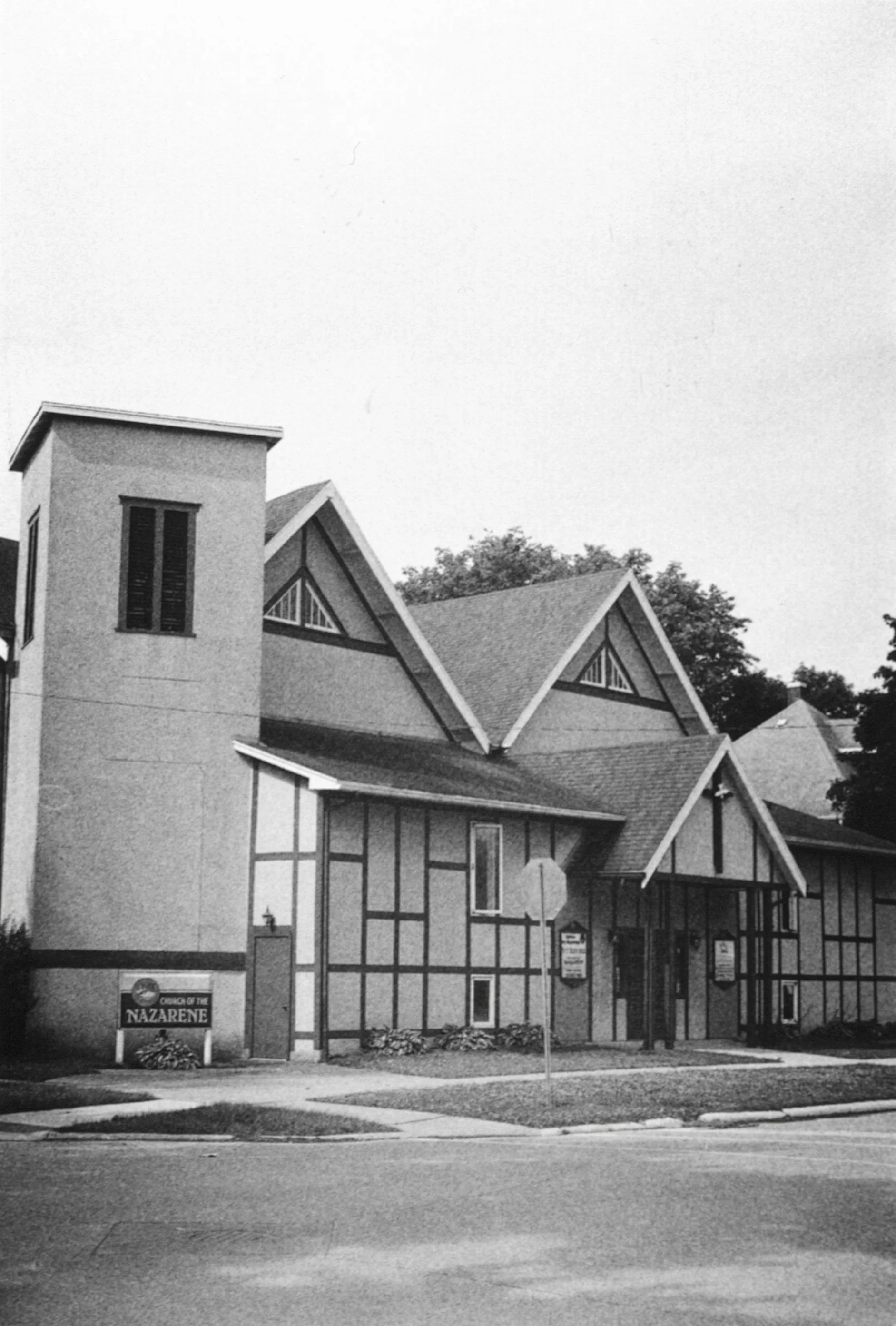 Church of the Nazarene. Ames, Iowa.jpg