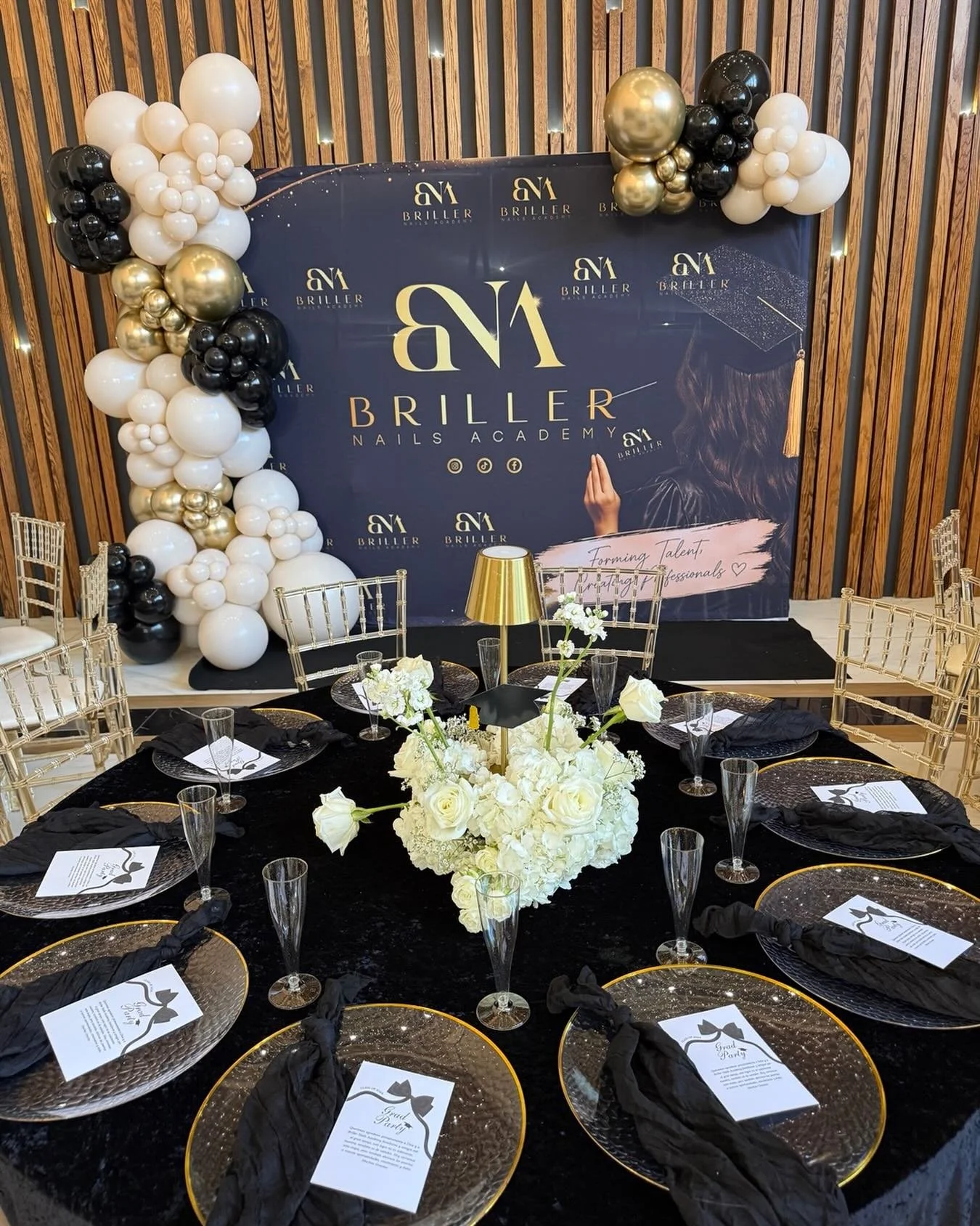 We celebrate success!!!
Graduation #party #GrandRoom #celebration