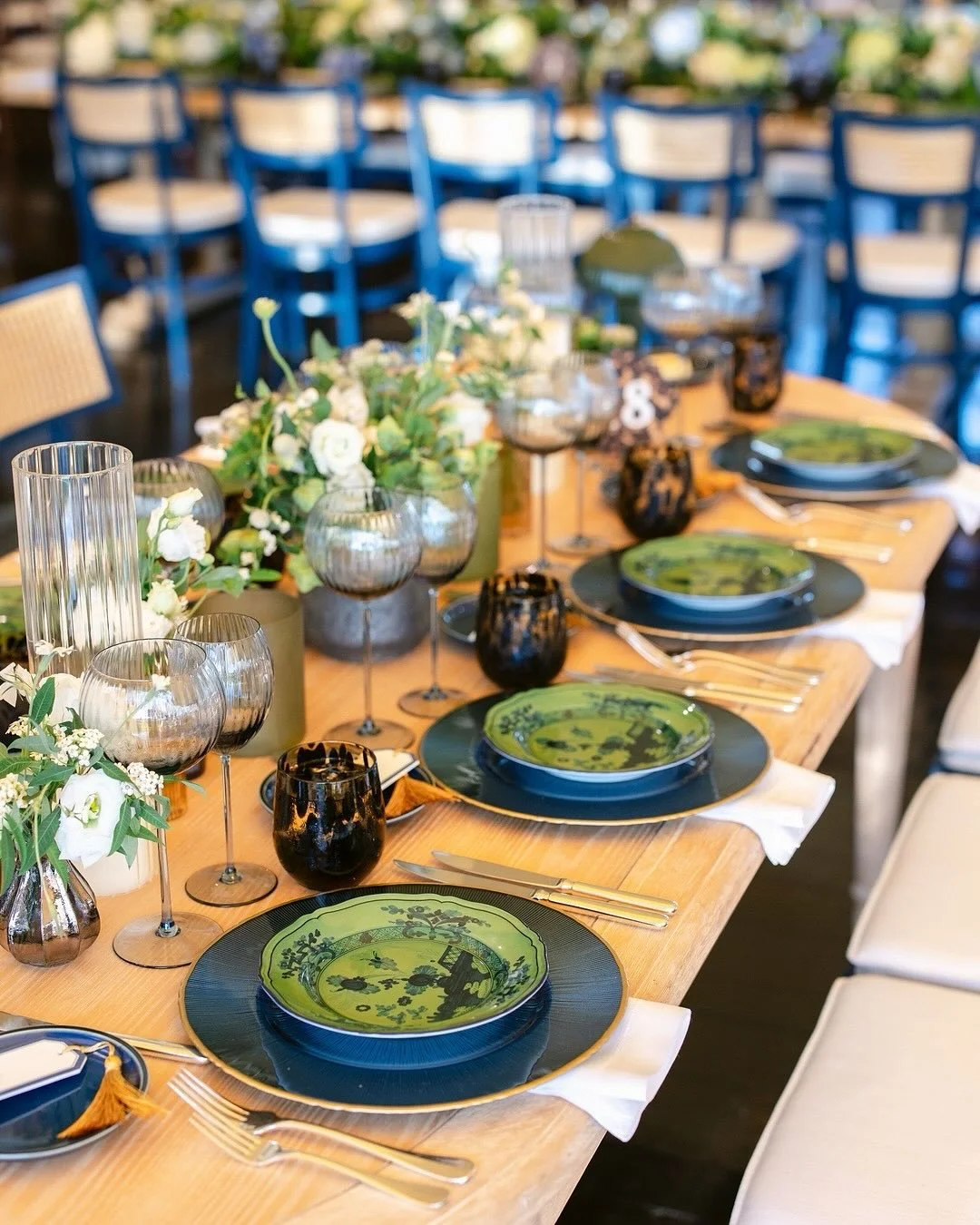 A wedding weekend that played the long game: classic, curated, and unforgettable. Layered and textured it was the perfect welcome to Fall weddings in the South! 
⠀⠀⠀⠀⠀⠀⠀⠀⠀
⠀⠀⠀⠀⠀⠀⠀⠀⠀
⠀⠀⠀⠀⠀⠀⠀⠀⠀
⠀⠀⠀⠀⠀⠀⠀⠀⠀
Planning : @toast_events
Photography @patricialy