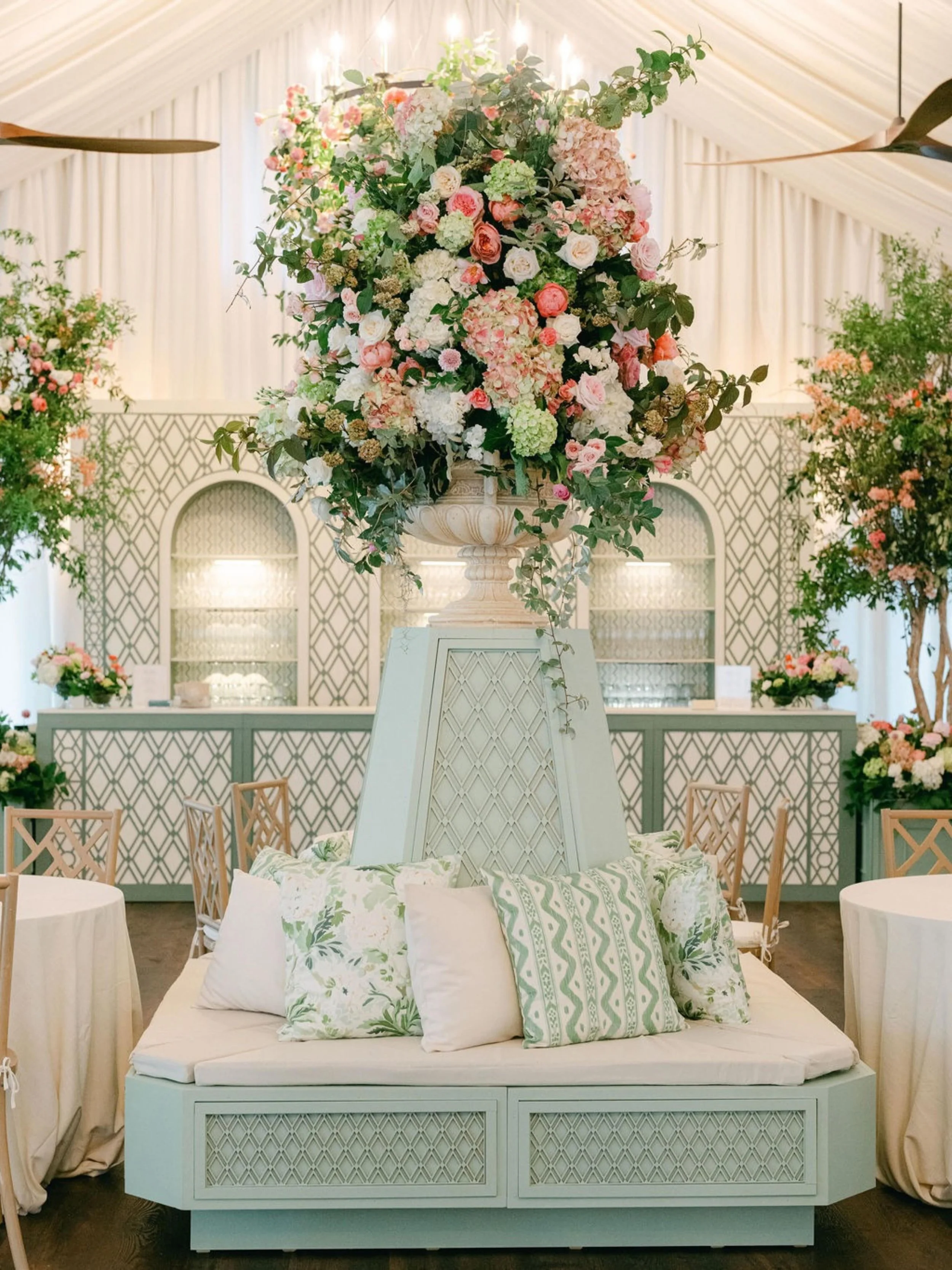 This is your sign that a golf club wedding does not have to play it safe. 

At Frederica Golf Club on St. Simons Island, this day leaned into color in the best way. The soft pinks, fresh greens, patterned details, and reception design all worked toge