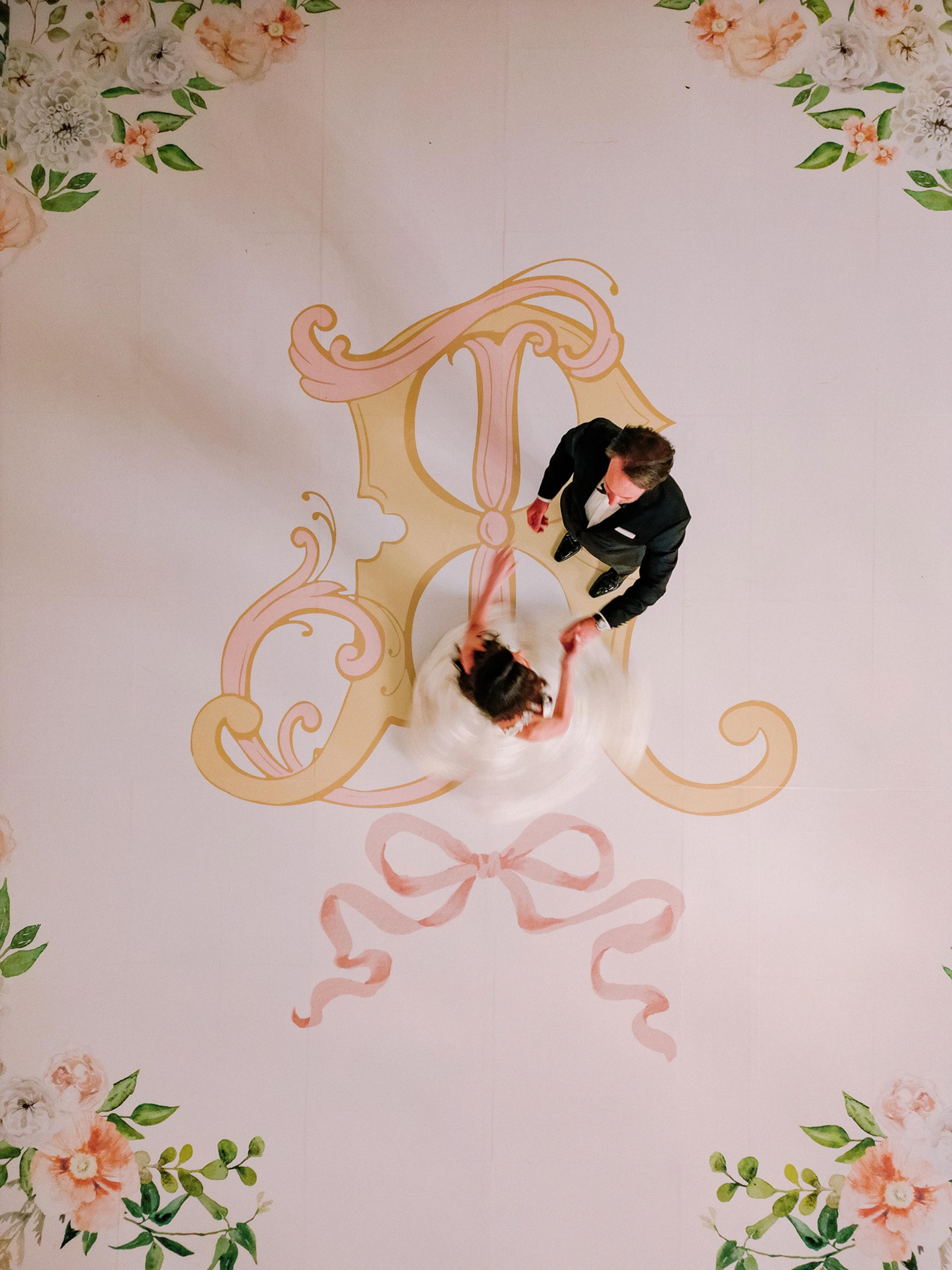 This pretty in pink Sea Island celebration made its way to Style Me Pretty this week, and we&rsquo;re not one bit surprised. As summer approaches we&rsquo;ve been dreaming of this stunning coastal celebration so it&rsquo;s perfect timing!

The custom