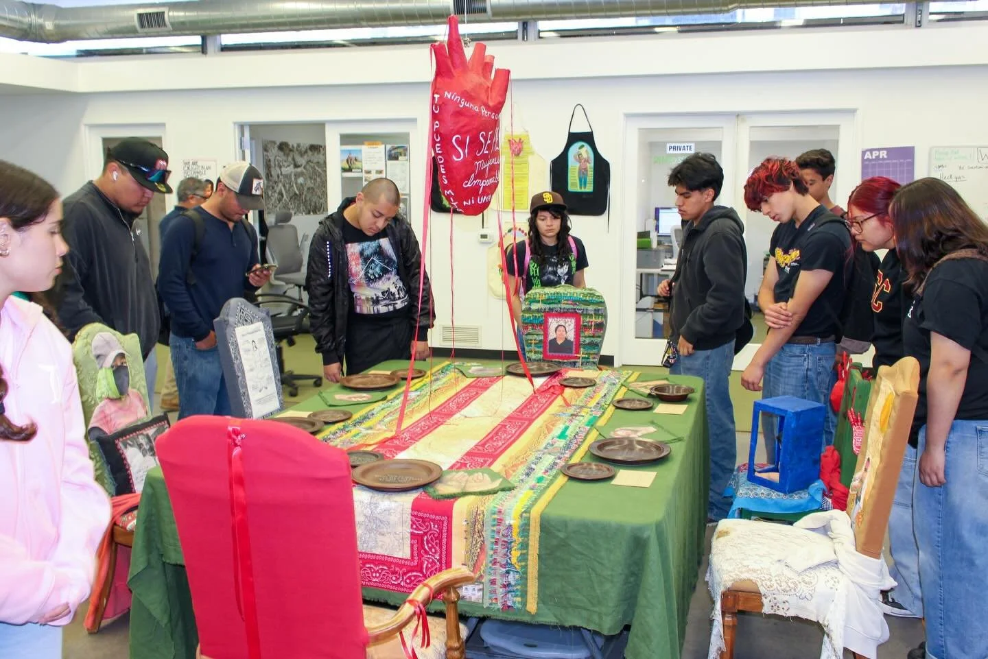 Yesterday on Farmworker&rsquo;s Day, we hosted @rcdsandiego and Southwest High School&rsquo;s Farmer Training Program. We got to talk with the next generation of farmers about our food system, from the exploitation of migrant women @antoniaearthling 