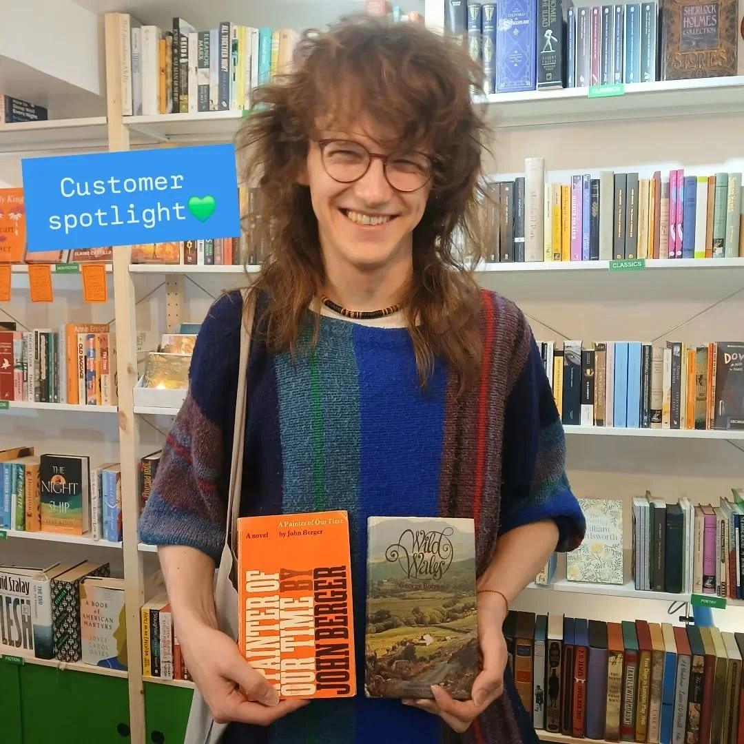 Customer Spotlight 💙

Lovely to meet Alex who is visiting @librarywales to research the scandalous Ladies of Llangollen, a lesbian couple who defied covention and escaped from Ireland to Wales. They hung out with Byron &amp; Shelly and became a soci
