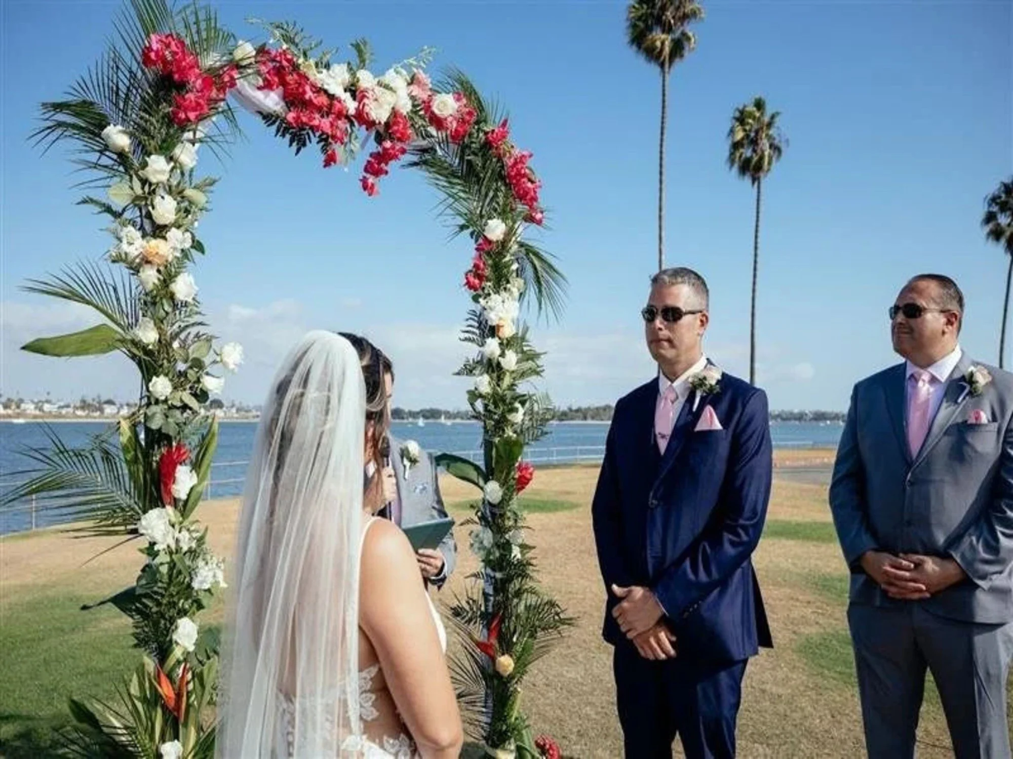 What Should Couples Know Before Booking Beach Wedding Venues in San Diego CA?