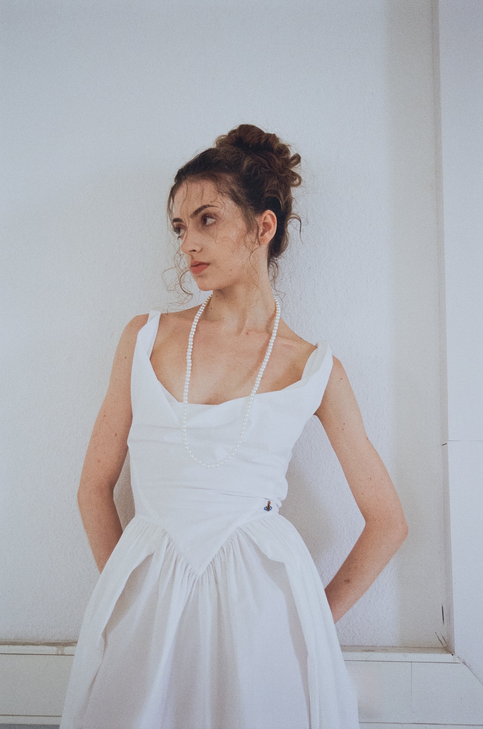 photography Zoë Yasemin Akihary, model Daniela Thorne, set design Nora Rida, set assistant Liam Raeder, hair styling Alina Tupalova, production Zoë Yasemin Akihary, Noam Leon