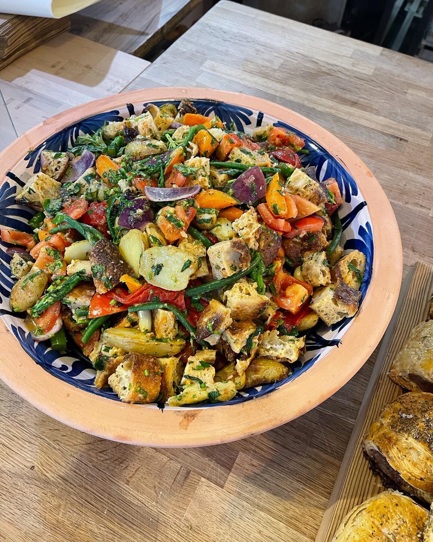 Weather is warmer, time for some salad! 🤤 panzanella on the counter today ( Italian bread salad )!

#panzanella #panzanellasalad #eatwell #eatout #takeout #bread #sourdoughbread #sourdough #bakery #food #delicious #lechlade #lechladeonthames #cotswo