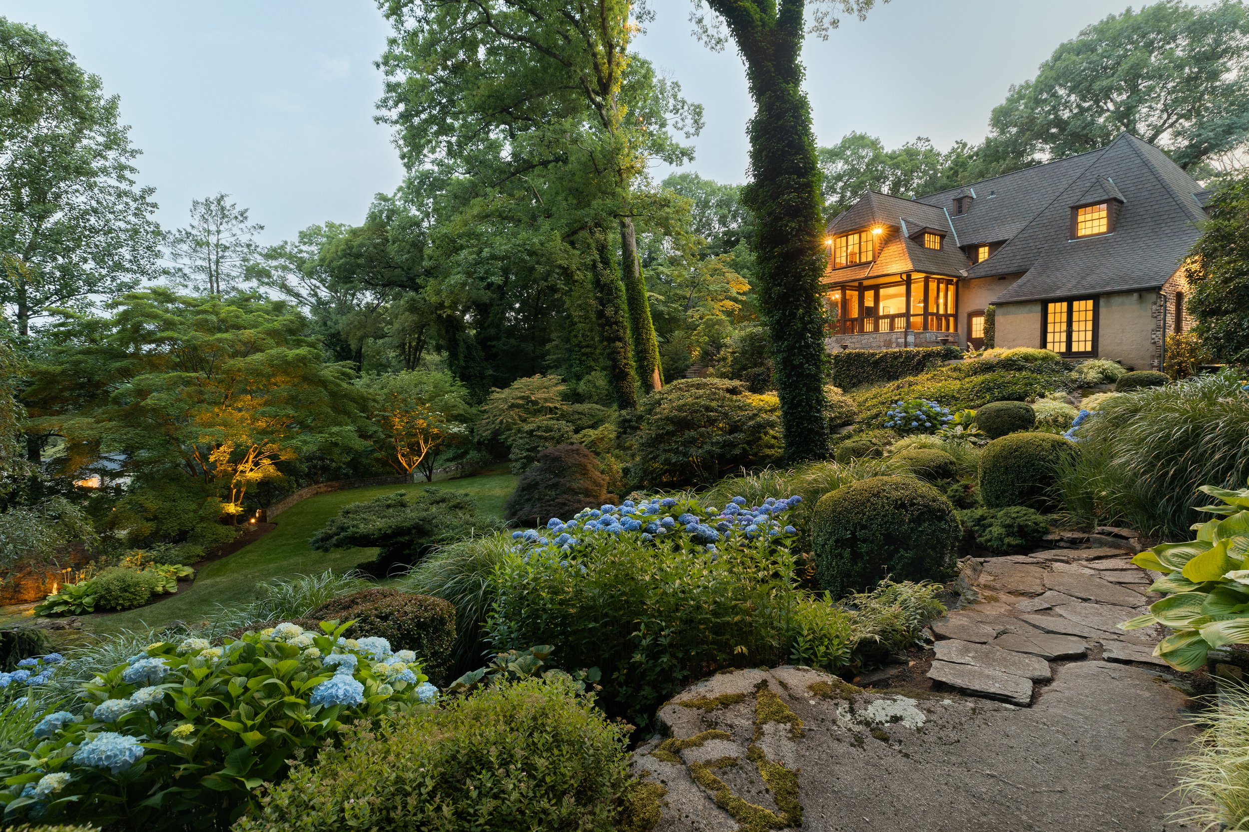 7 Upland Dr (104 of 110).jpg
