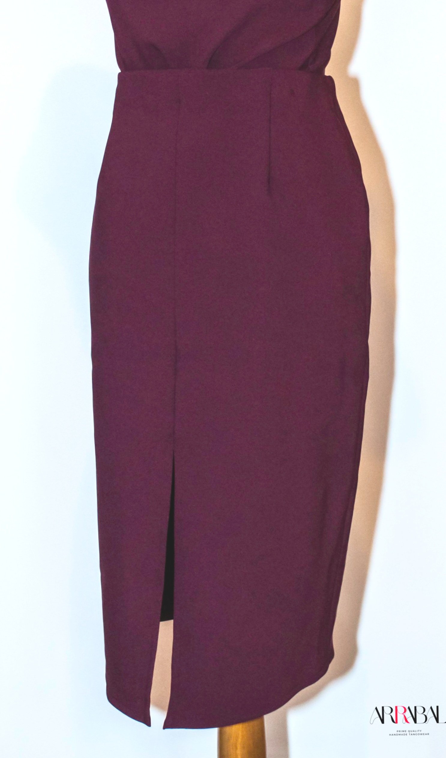 Sacada Burgundy Stretch Tango Pencil Skirt with Back Slit – Elegant & Flexible for Tango Dancing