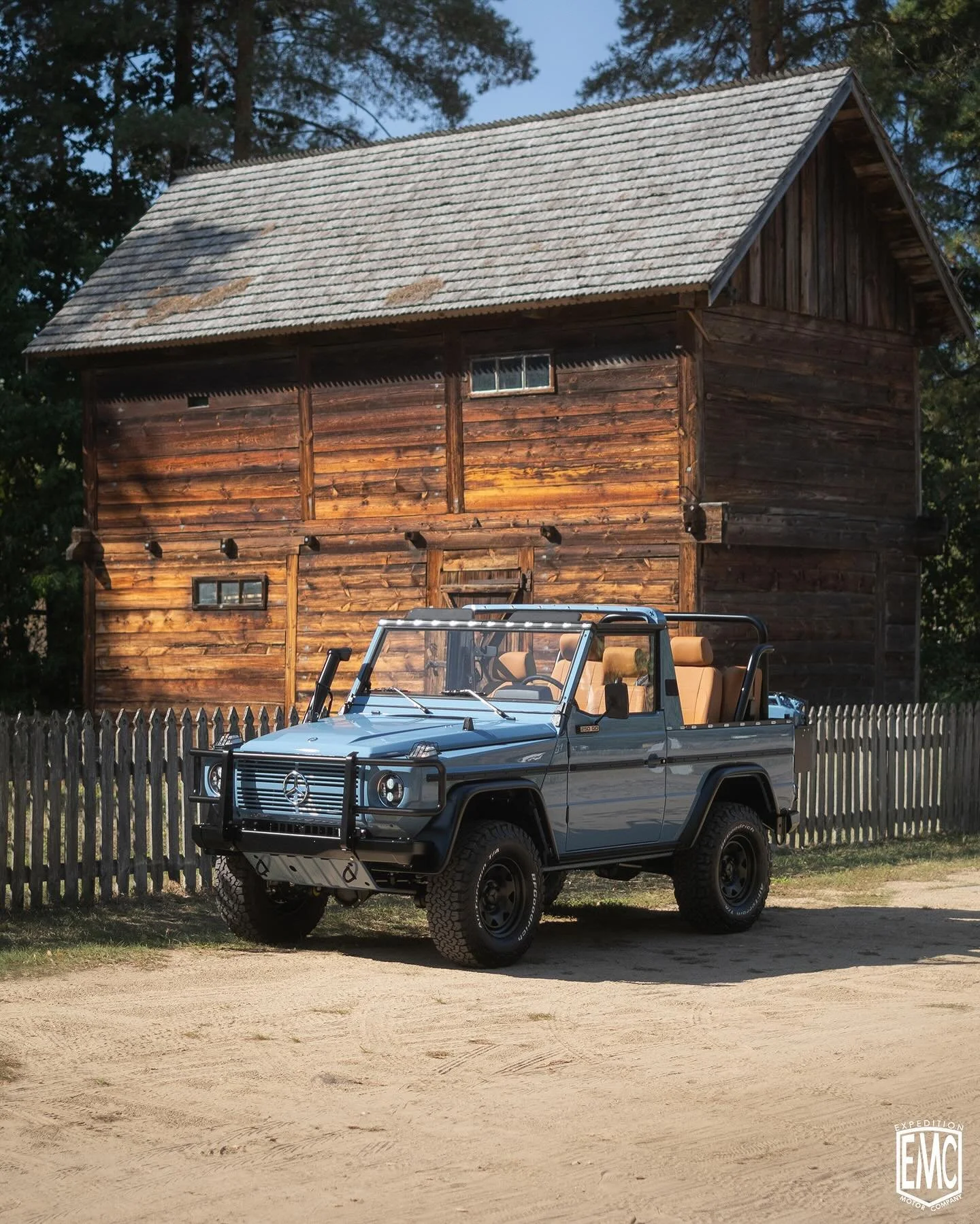 Experience Alys Beach like never before - behind the wheel of a handcrafted 250GD by Expedition Motor Company 🏁

@expeditionmotorcompany @alysbeach @dupontregistry #carsof30a #alysbeach #30a #expeditionmotorcompany #gwagon #dreamcars #drivetastefull