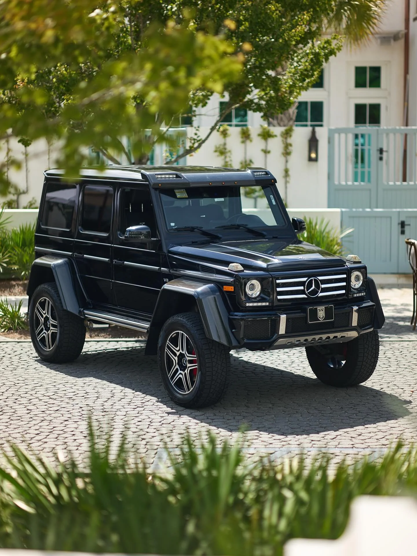 It was a star studded event 🏁

📷 @razkrog 

@alysbeach @mercedesbenzusa #alysbeach #carsof30a #mercedesbenzusa #mercedesbenz #gclass #dreamcars #supercars #drivetastefully #luxuryevent #30a #beachlife #4x4squared #g550 #g5504x4&sup2;