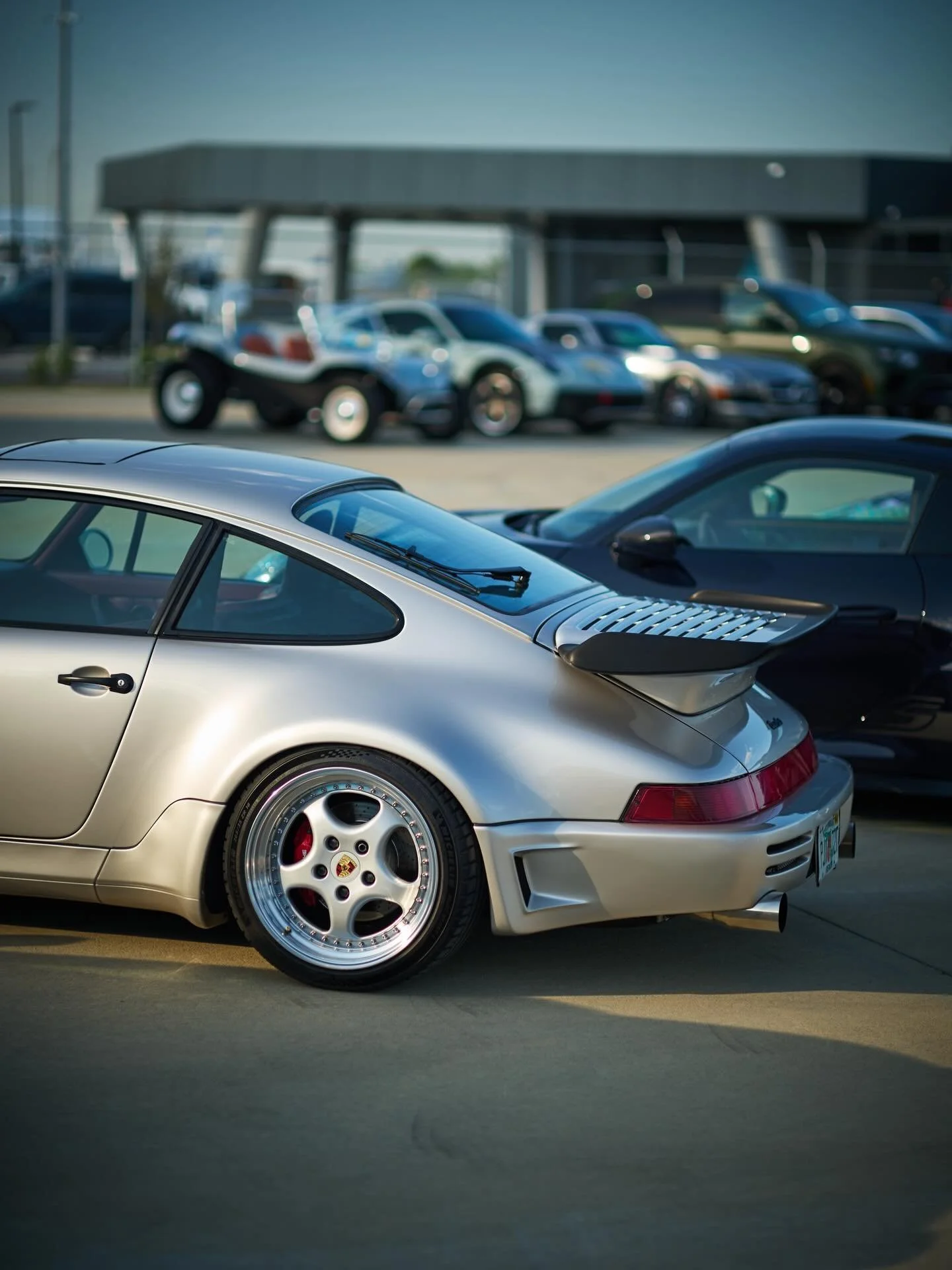 No caption needed 🏁

📷 @razkrog 

@alysbeach @southernskyaviation @porscheusa #carsof30a #porsche #alysbeach #supercars #dreamcars