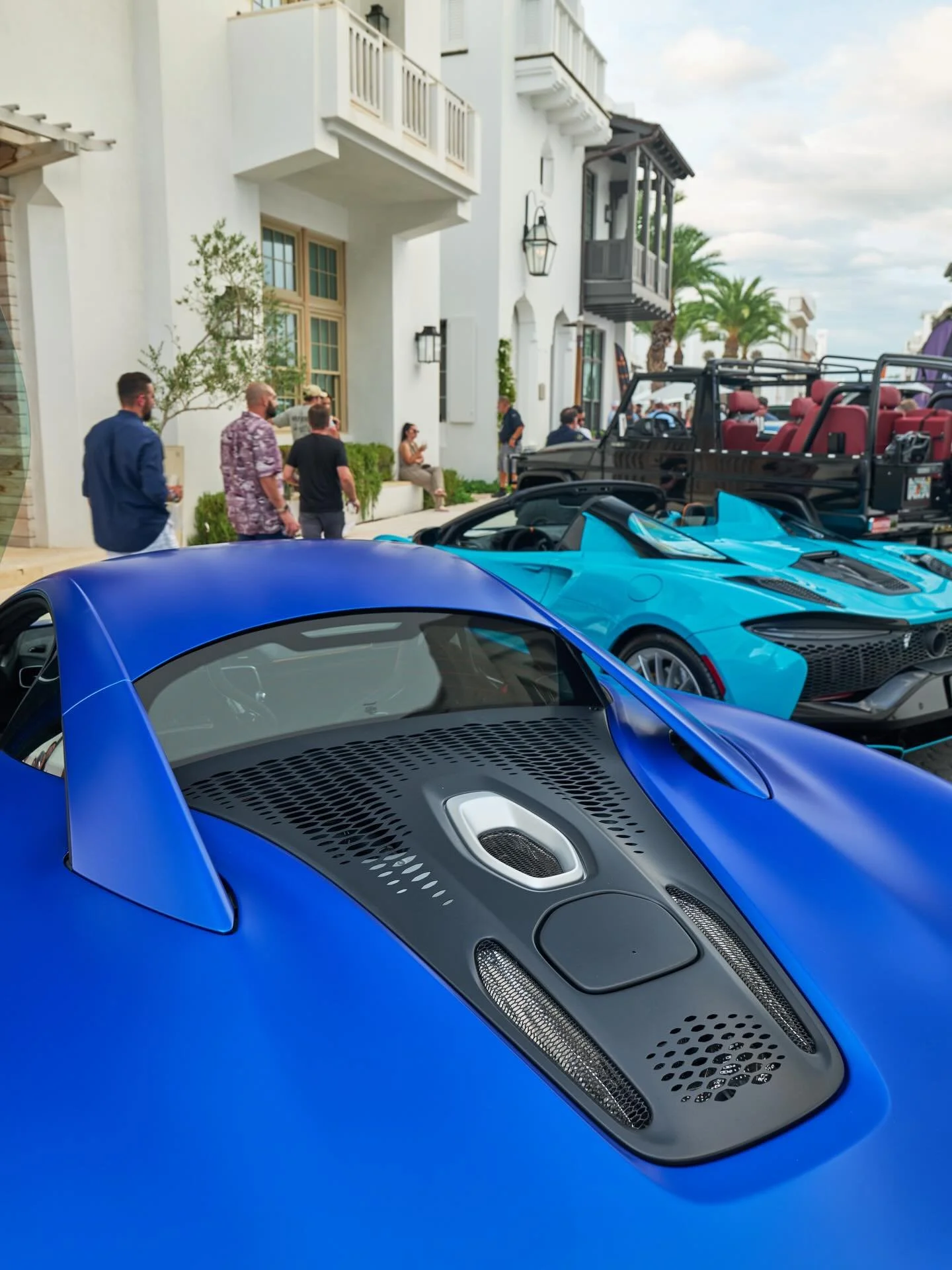 McLaren Monday 🏁

📷 @razkrog 

@mclarenorlando @mclarenauto @alysbeach #carsof30a #alysbeach #mclaren #supercars #dreamcars