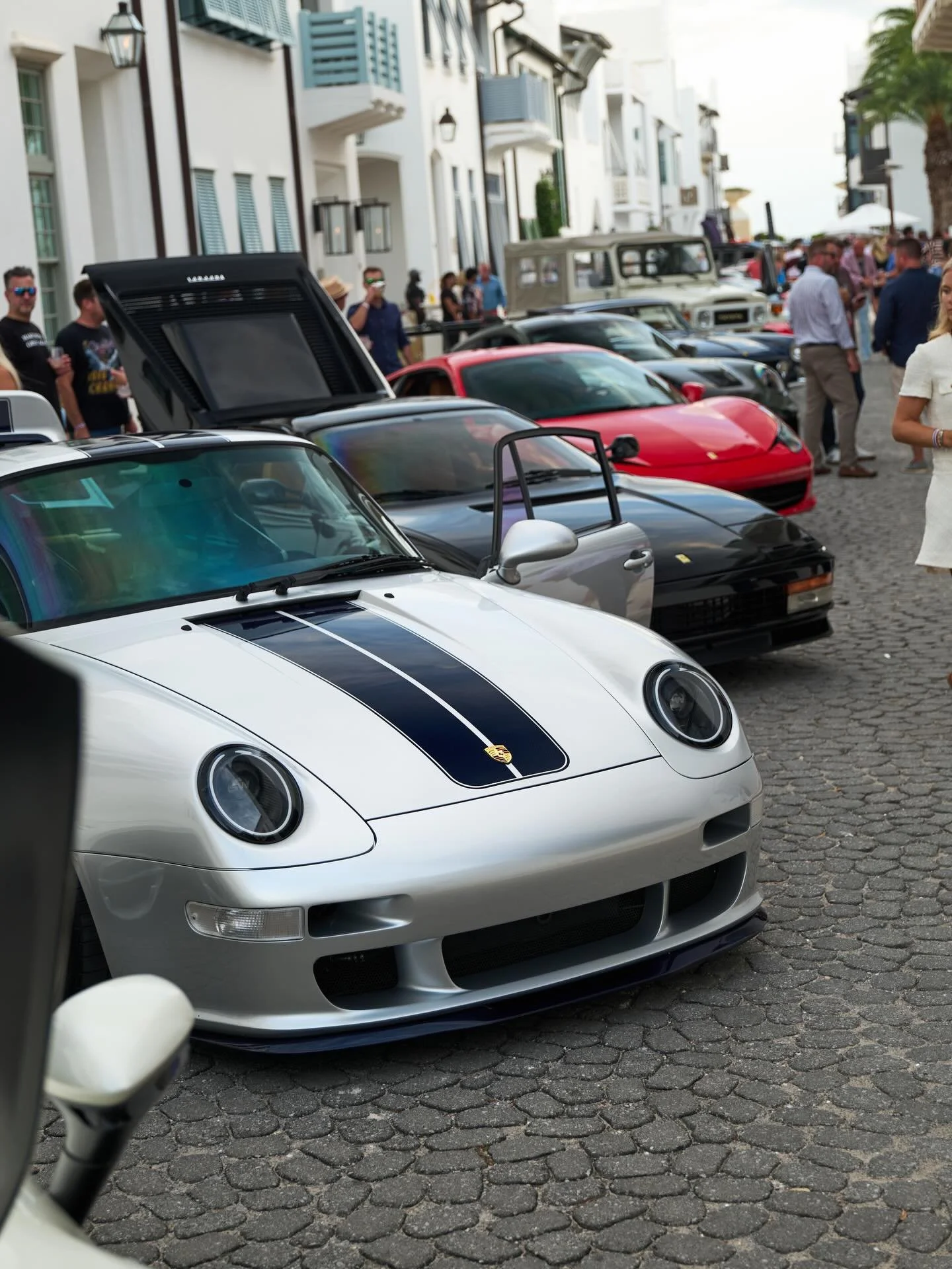 VIP 🏁

*Event dates: October 1-3, 2026

@alysbeach #alysbeach #carsof30a #supercars #dreamcars #guntherwerks