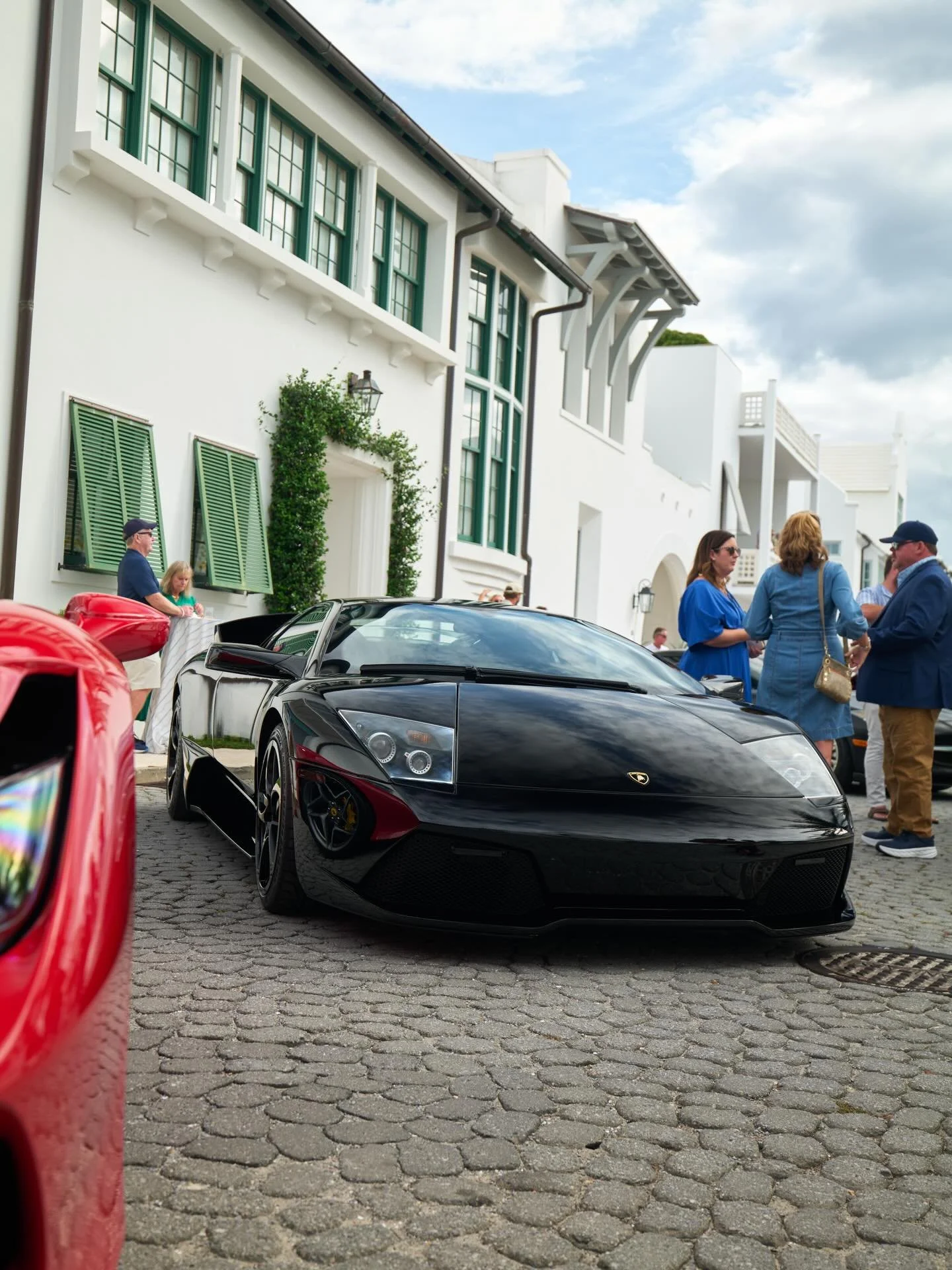 Batmobile 🏁

@alysbeach @lamborghini @havemurci #alysbeach #carsof30a #lamborghini #murci&eacute;lago #supercars