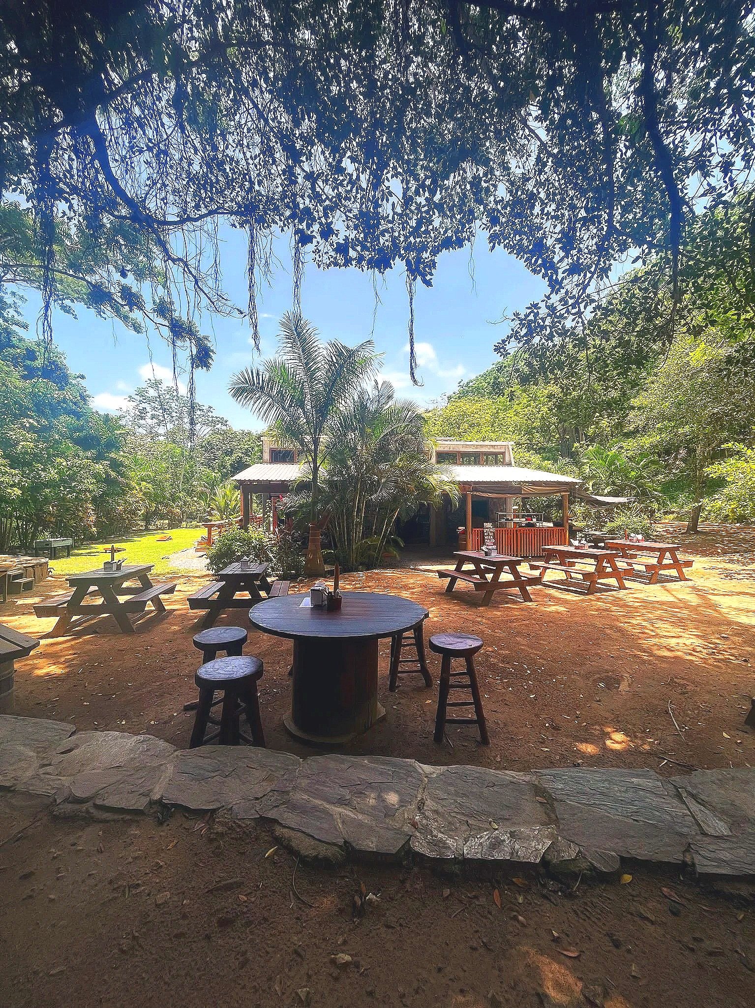 ROATAN BREWERY 2.jpg