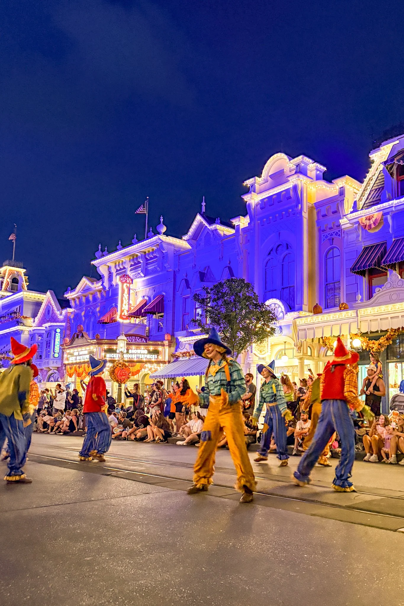 mnsshp-magic-kingdom-disney-world-andrew-and-kait-2026-35.jpg