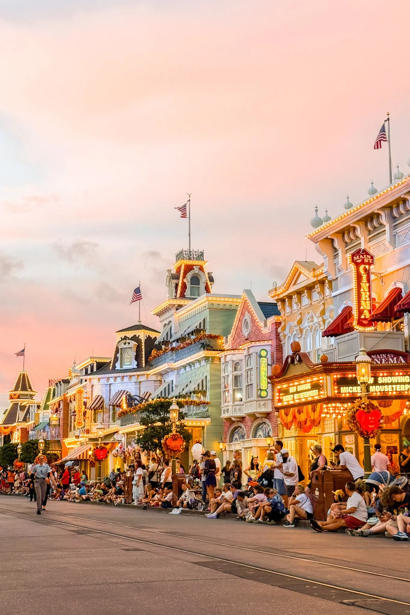 mnsshp-magic-kingdom-disney-world-andrew-and-kait-2026-17.jpg