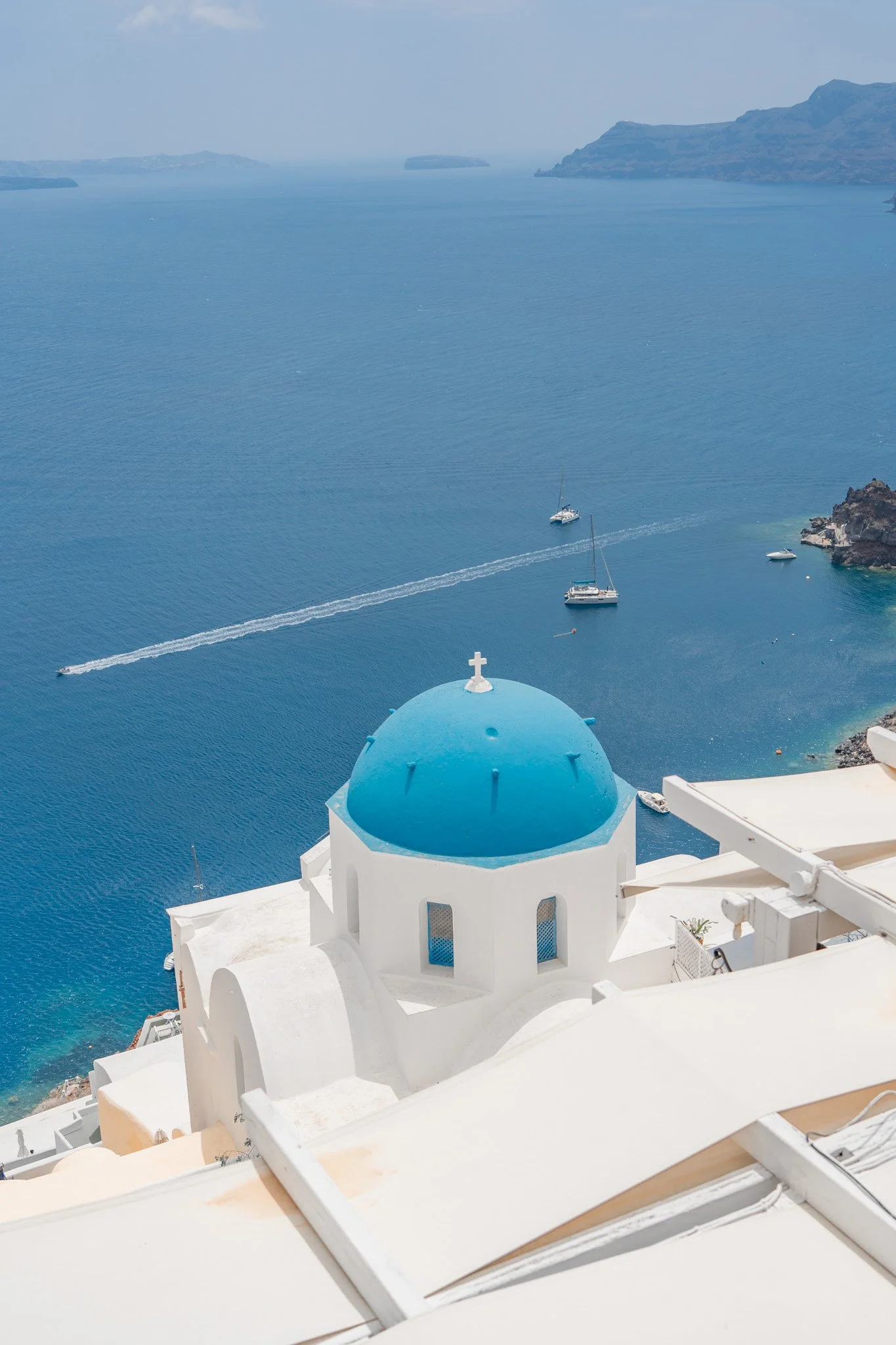 Santorini_Greece_Andrew_and_Kait_2023-11-2.jpg