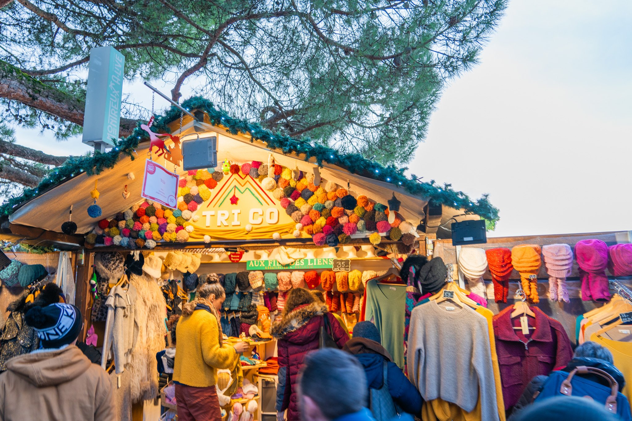 montreux-switzerland-christmas--markets-andrew-and-kait-2025-7.jpg