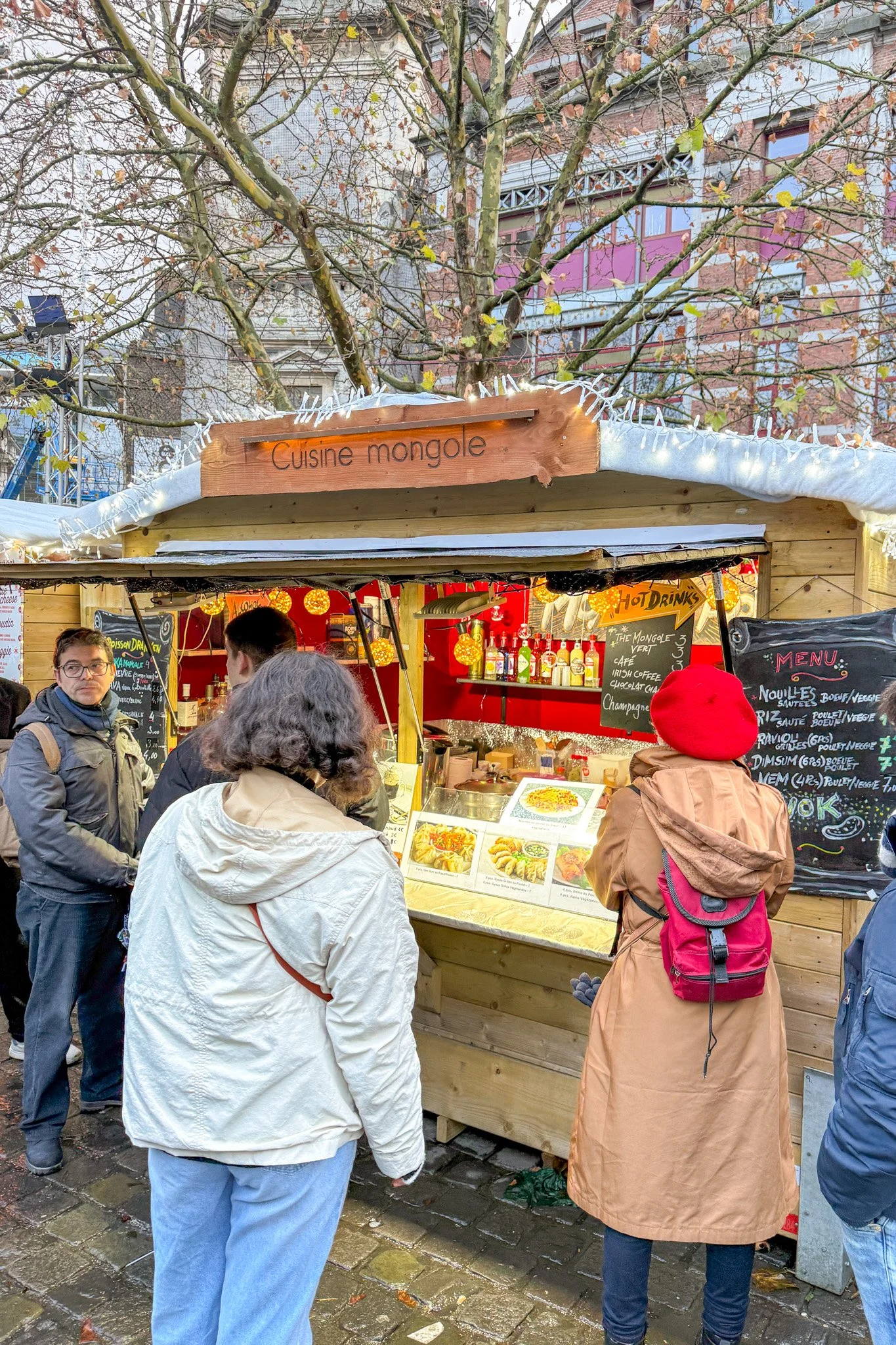 brussels-belgium-christmas-market-andrew-and-kait-2025-4.jpg
