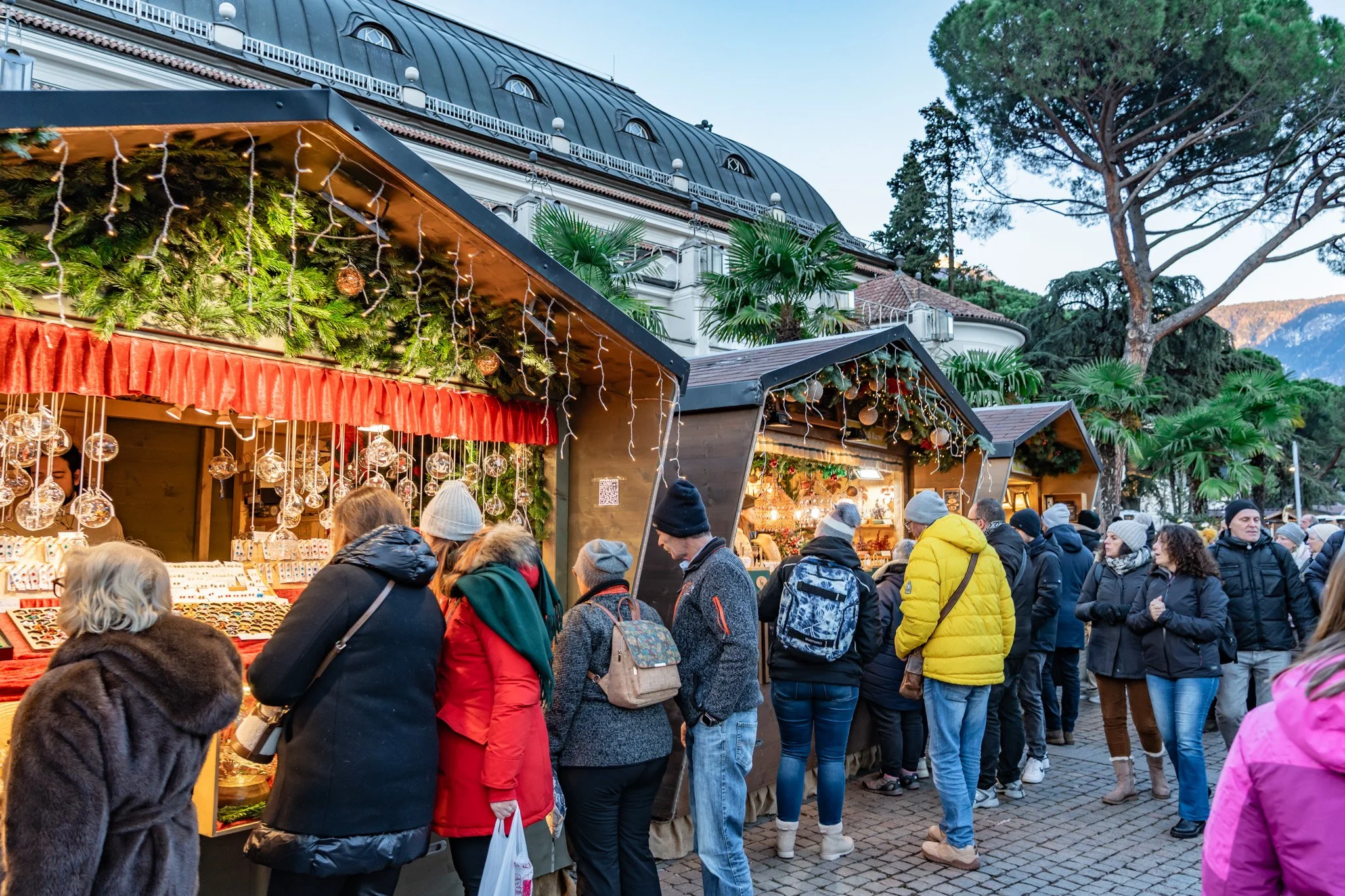 merano-italy-christmas-market-andrew-and-kait-2025-36.jpg
