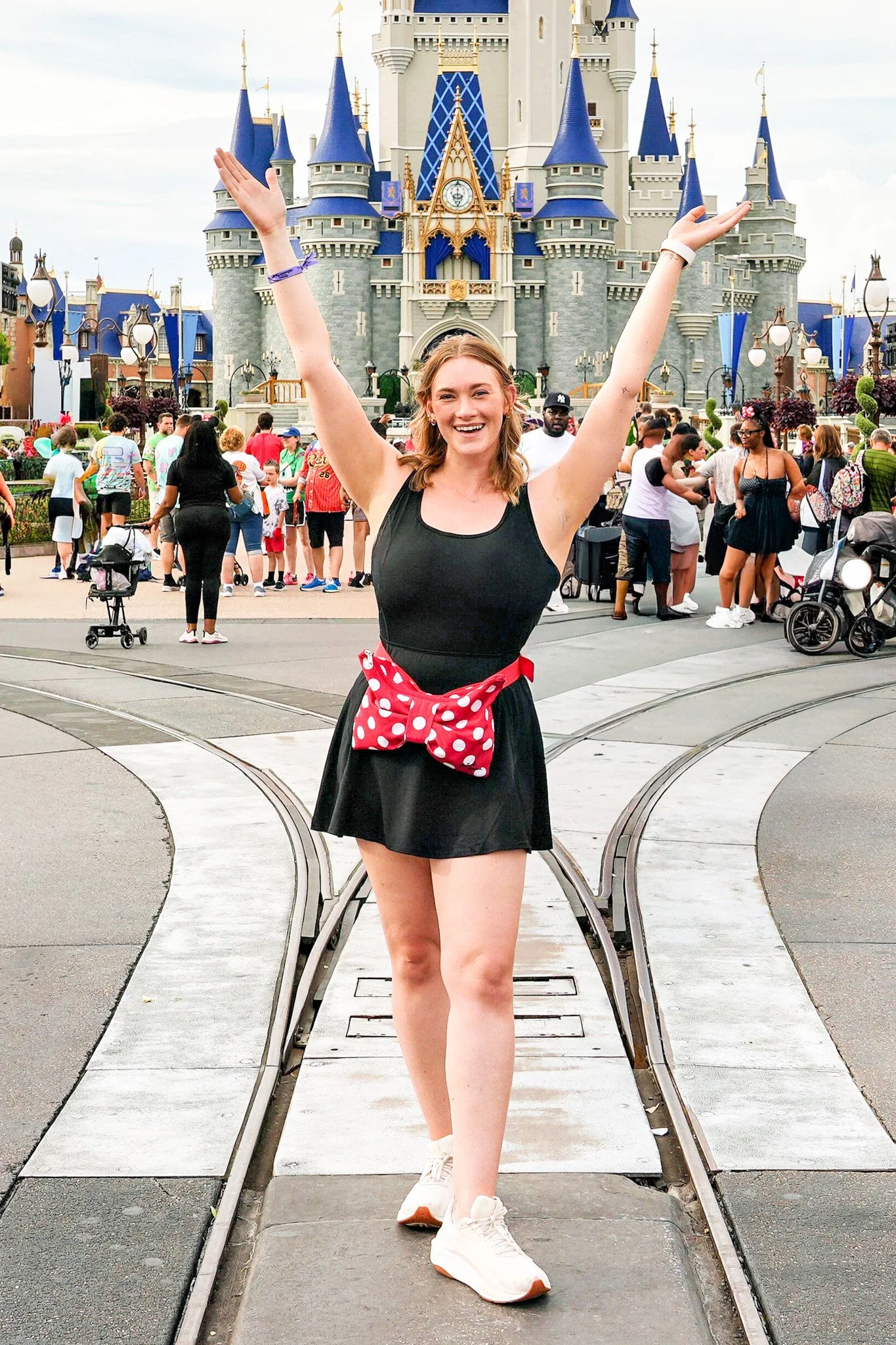 disney-dress-magic-kingdom-andrew-and-kait-2026-3.jpg