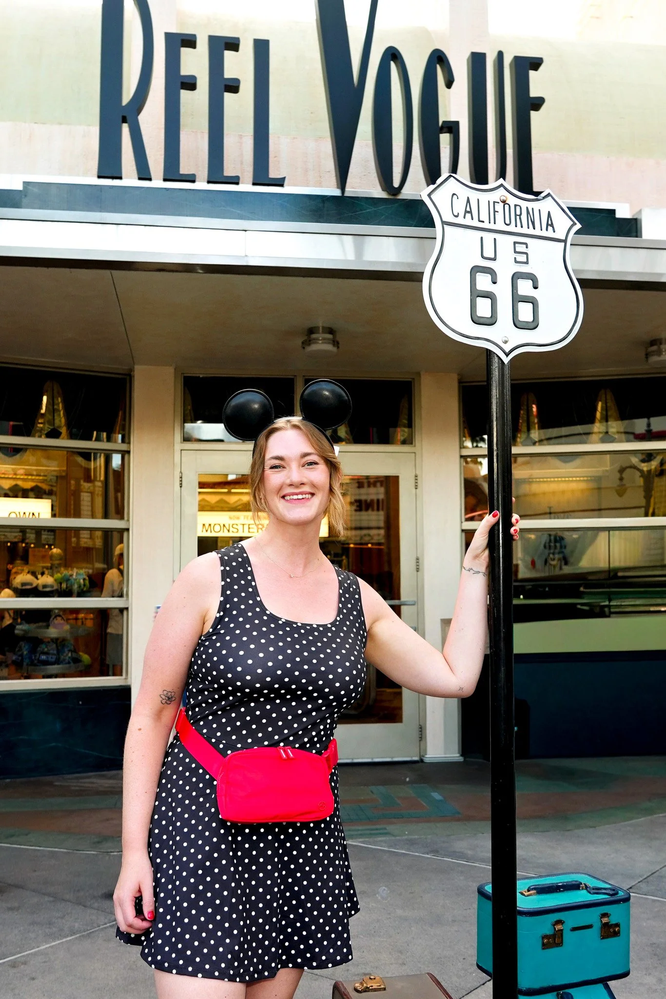 disney-dress-hollywood-studios-andrew-and-kait-2026-3.jpg