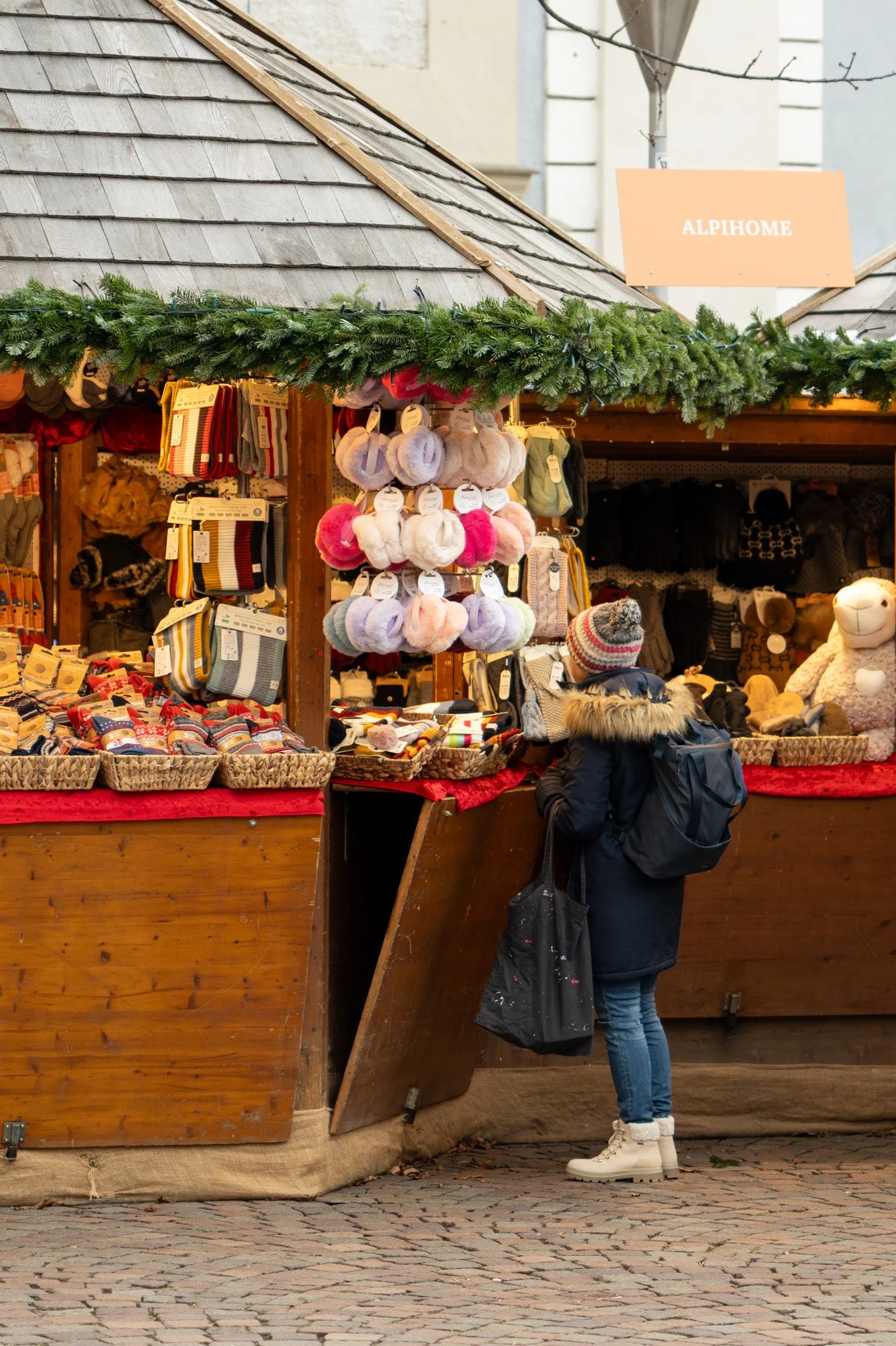 brixen-italy-christmas-market-andrew-and-kait-2025-7.jpg