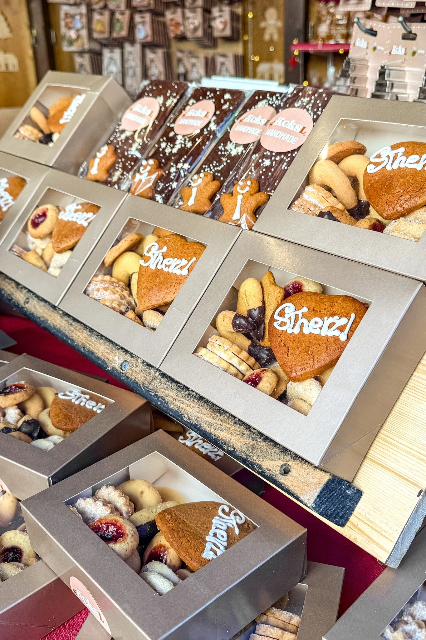sterzing-vipiteno-italy-christmas-market-andrew-and-kait-2025-11.jpg