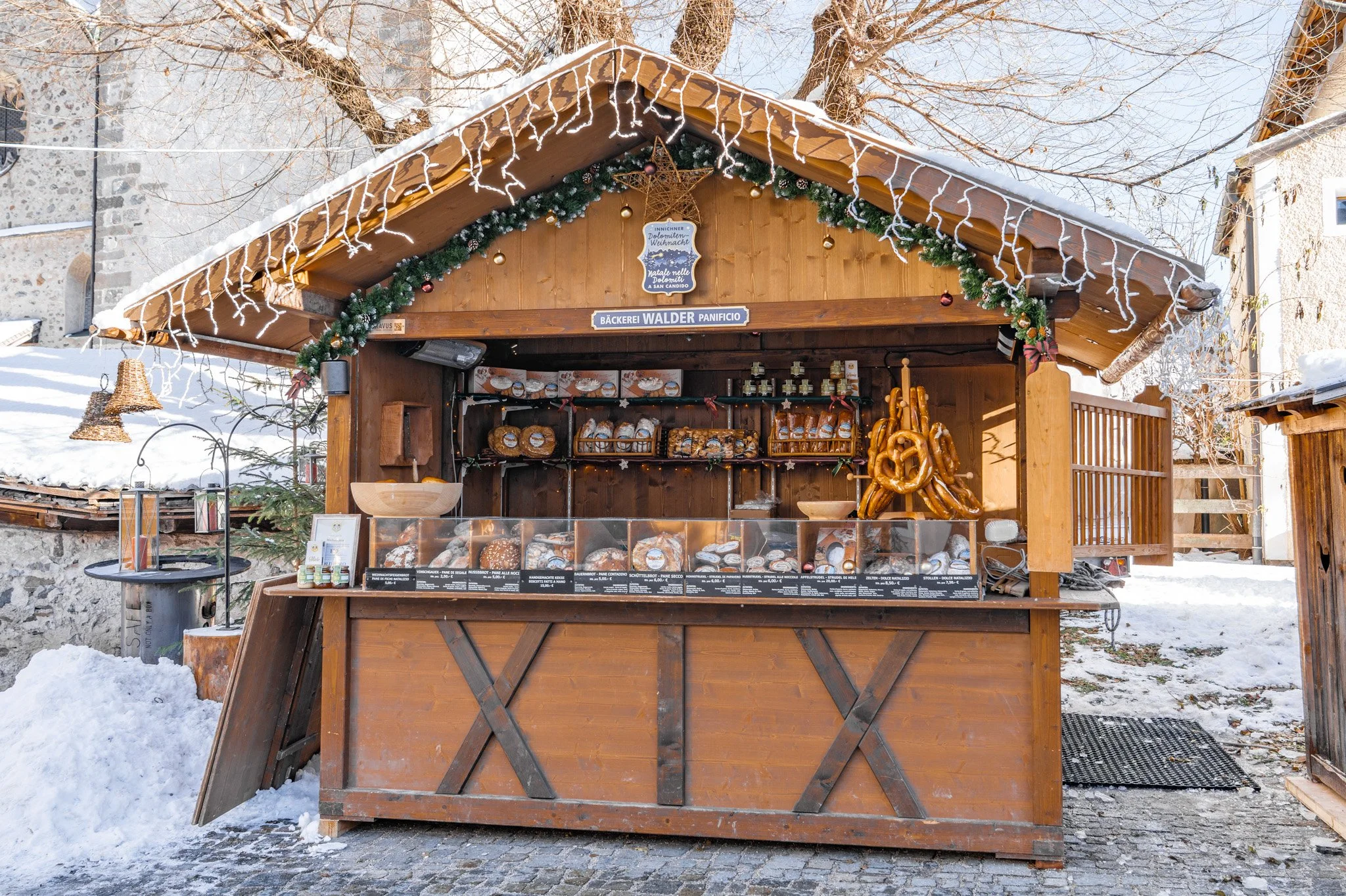 innichen-san-candido-italy-christmas-market-andrew-and-kait-2025-11.jpg