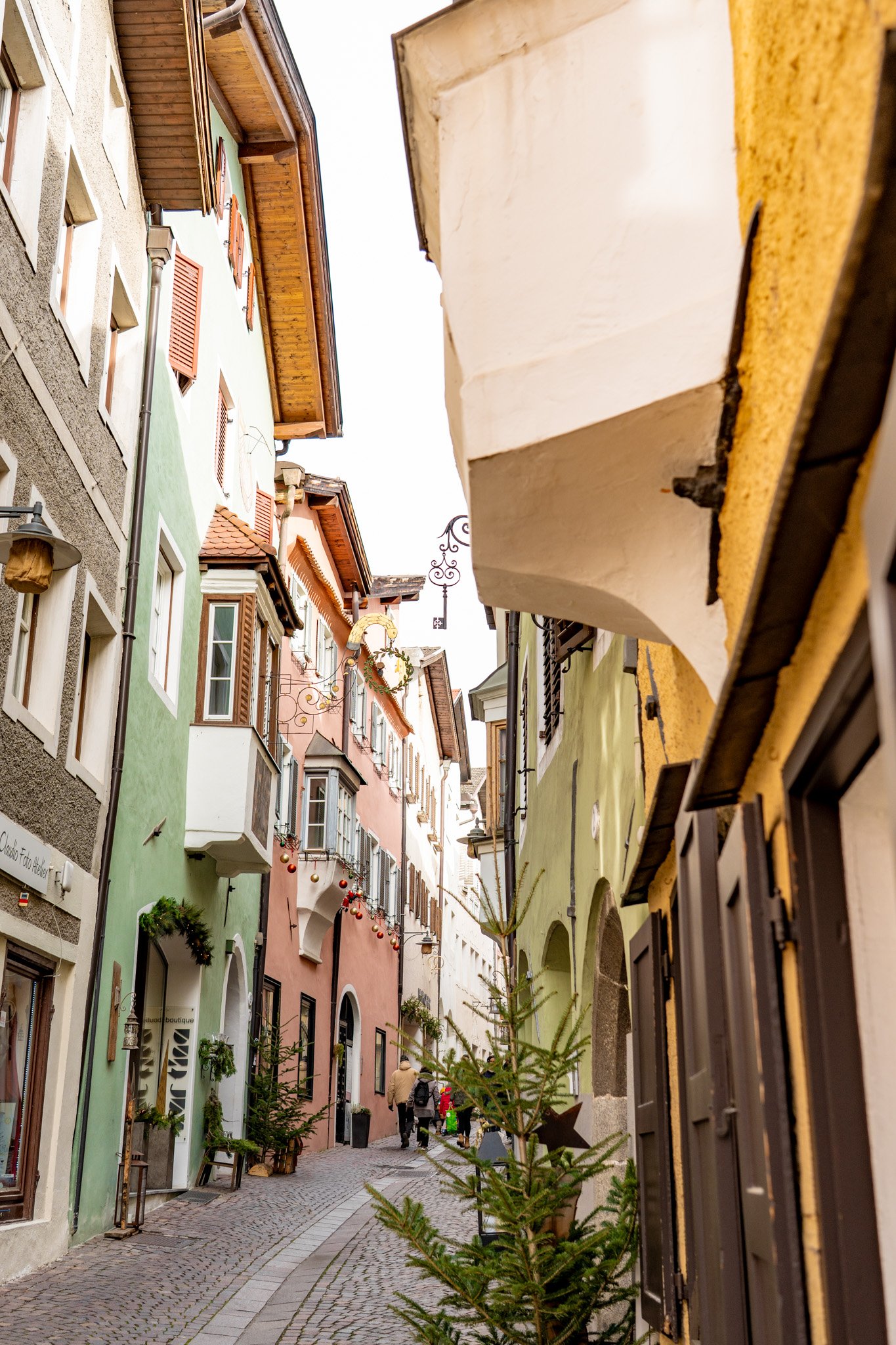 klausen-italy-christmas-market-andrew-and-kait-2025-18.jpg