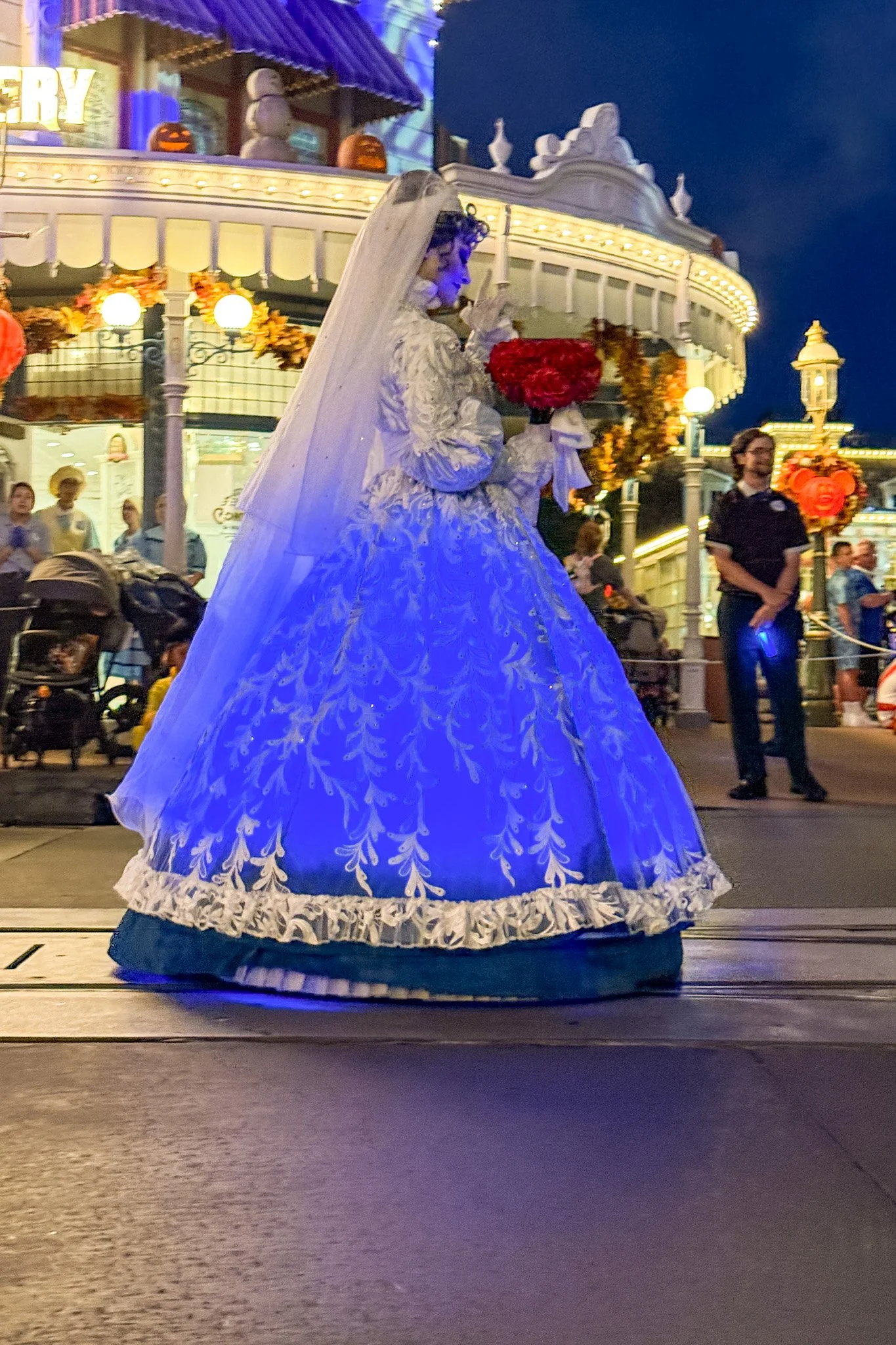 mnsshp-magic-kingdom-disney-world-andrew-and-kait-2026-31.jpg