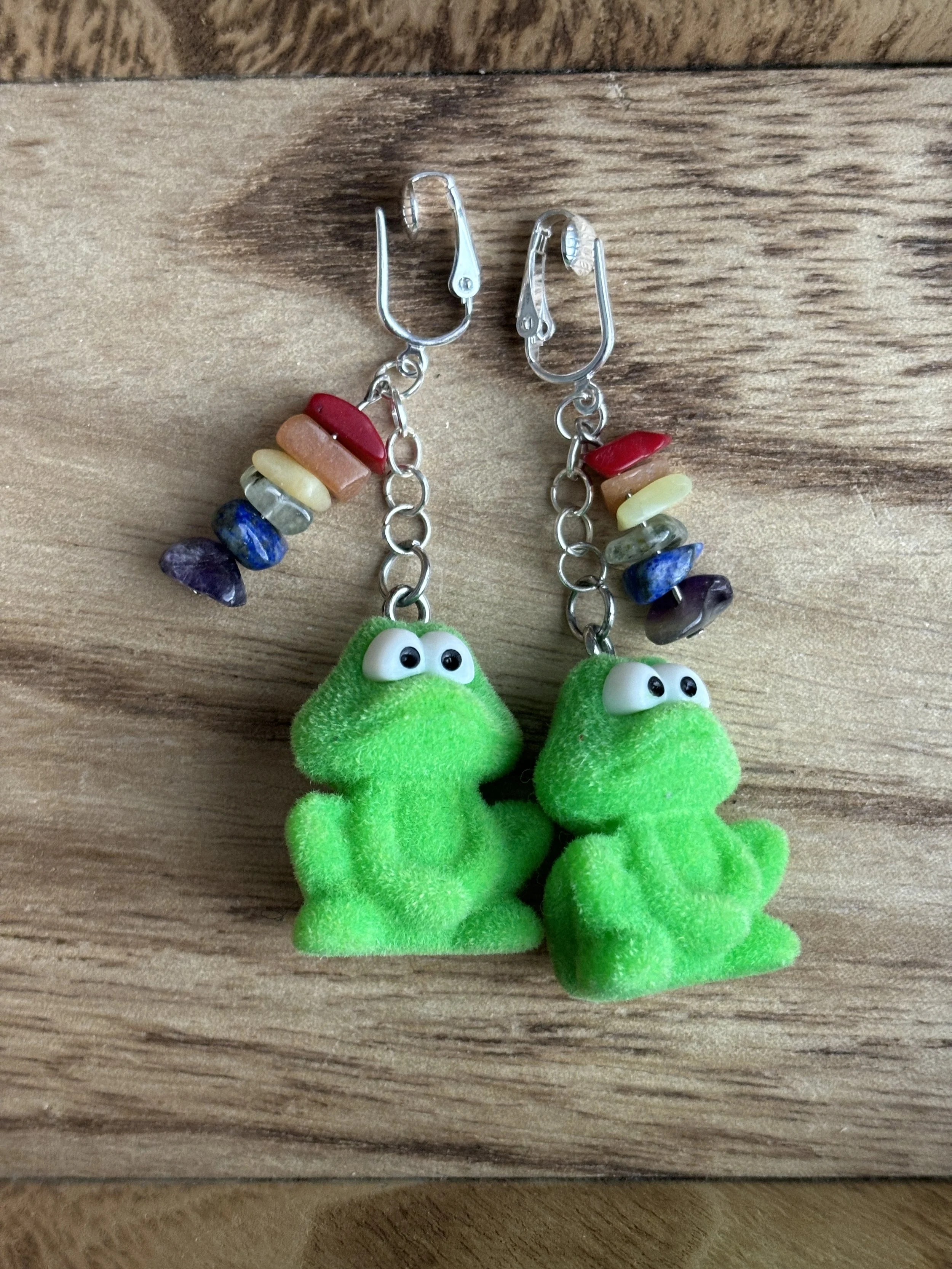 Frog&RainbowEarringsClipOnVariant.JPG