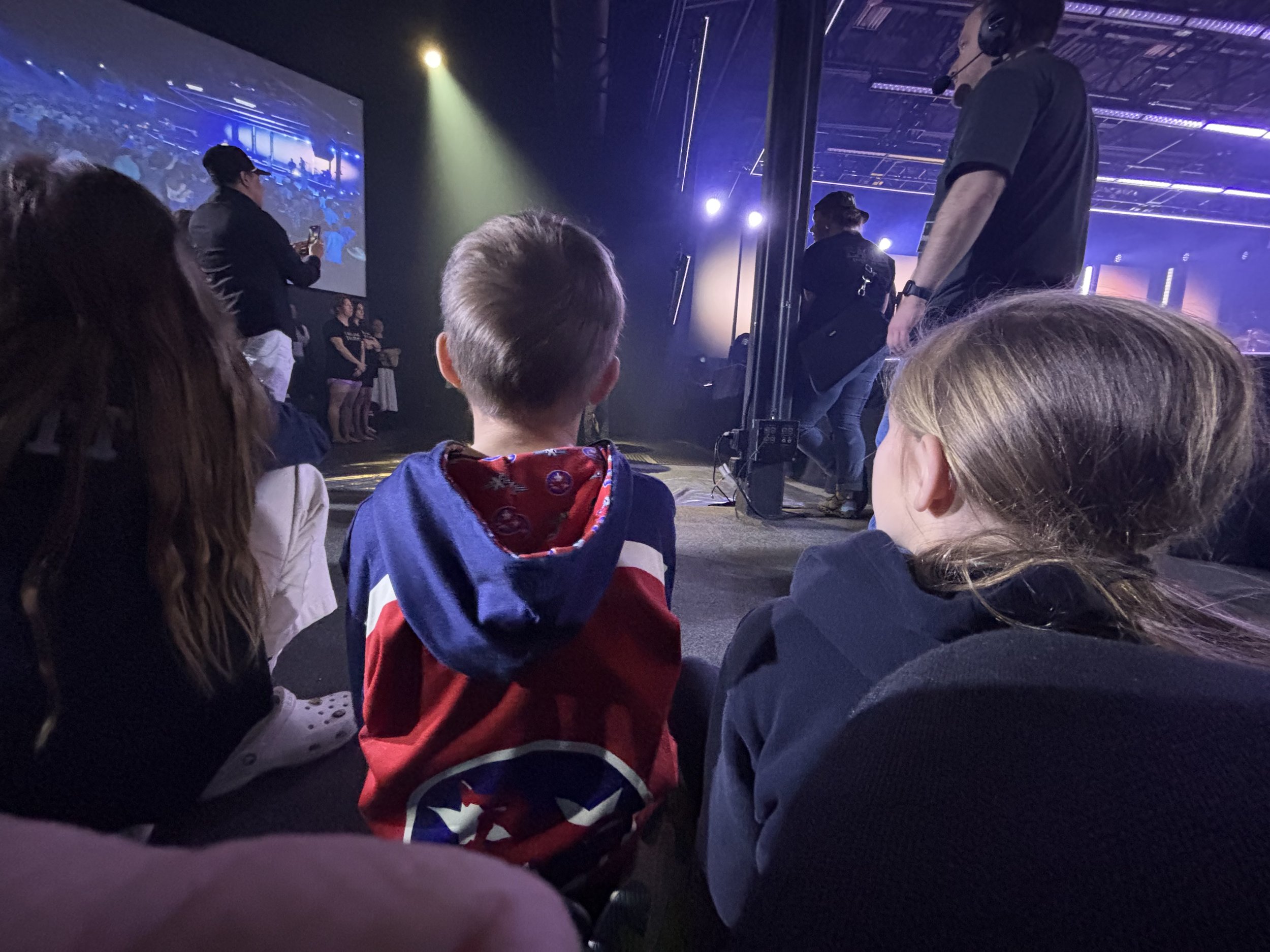 Collett kids watching Ash's baptism at TBCo
