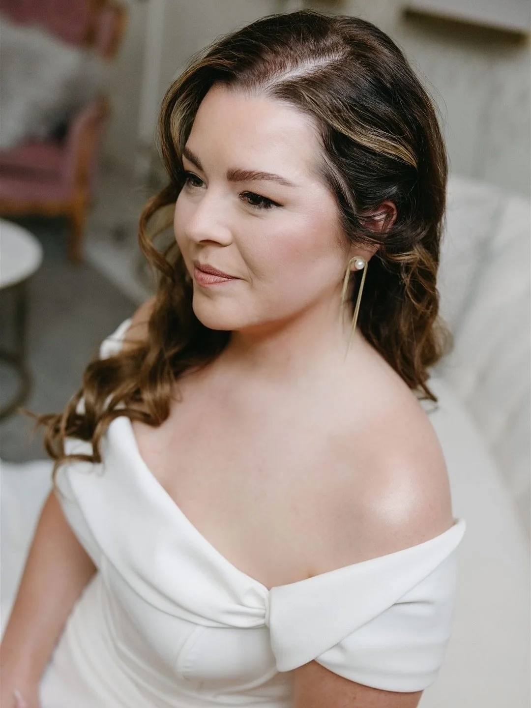Soft waves, glowing skin, and a natural flush—this bridal transformation was all about subtle, sophisticated beauty that let her confidence shine through. We love a moment like this. Congratulations Kate & Ryan! 
⠀⠀⠀⠀⠀⠀⠀⠀⠀
Blush Bridal Arti