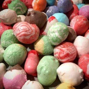 Salt water taffy is the perfect summertime treat, a fun food to freeze dry, and a customer favourite. These sweets don&rsquo;t only taste good, but also look very pretty and have a nice presentation. Salt water taffy puffs up in the freeze dryer and 