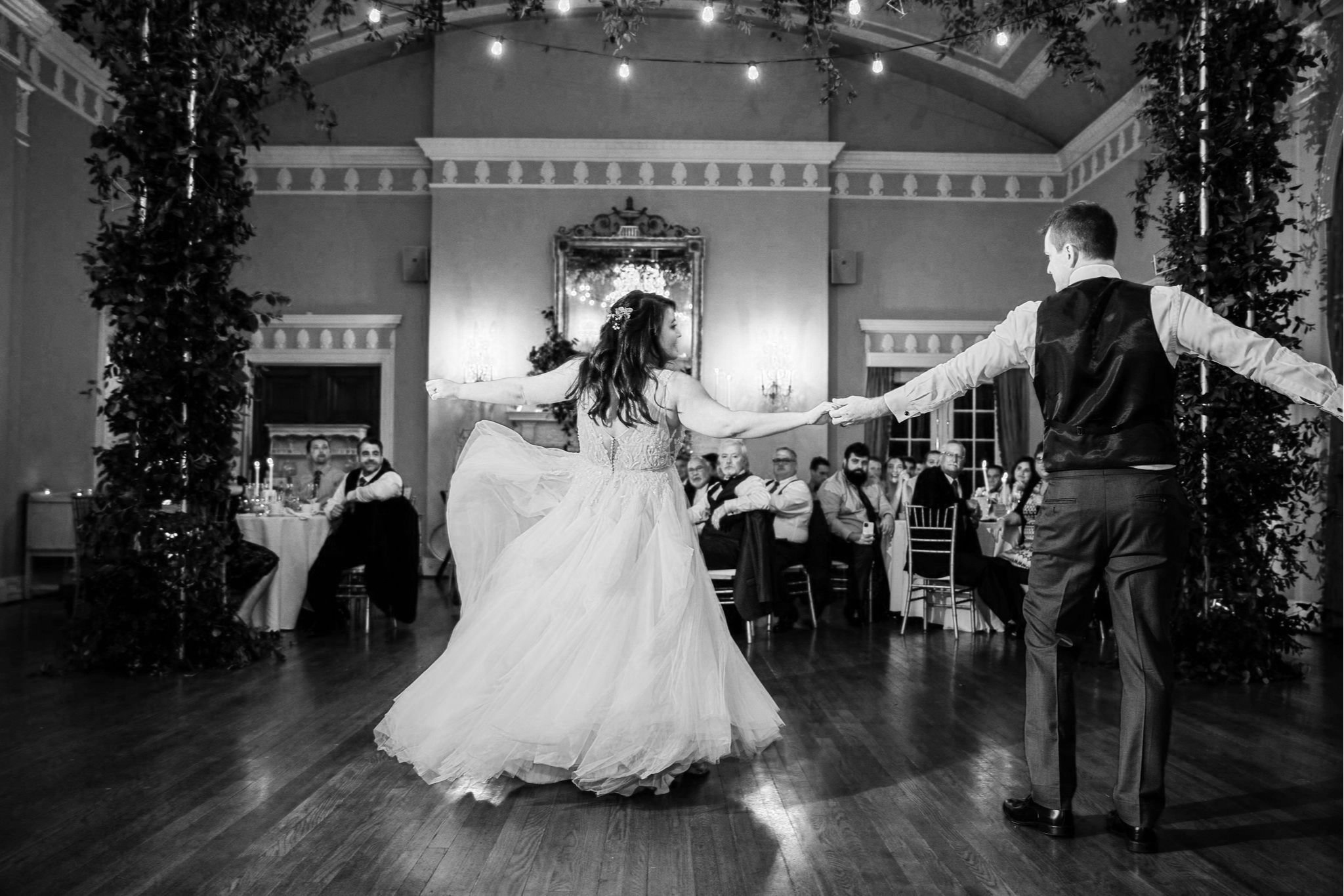 Elevate Your Wedding Dance With Unique Packages Amanda Wolf Creative elevate-your-wedding-dance-with-unique-packages-amanda-wolf-creative