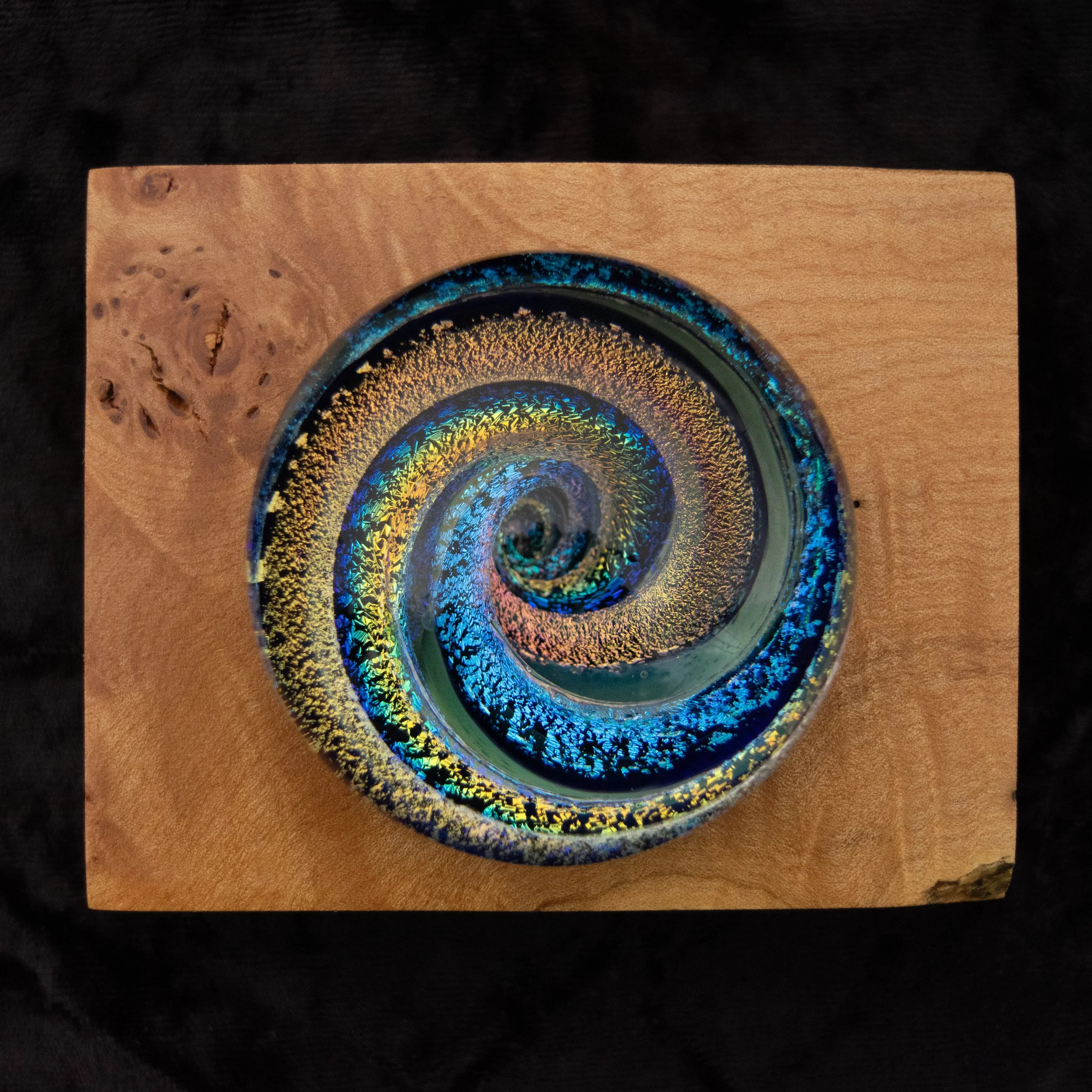 Tri Desk Vortex with Stand